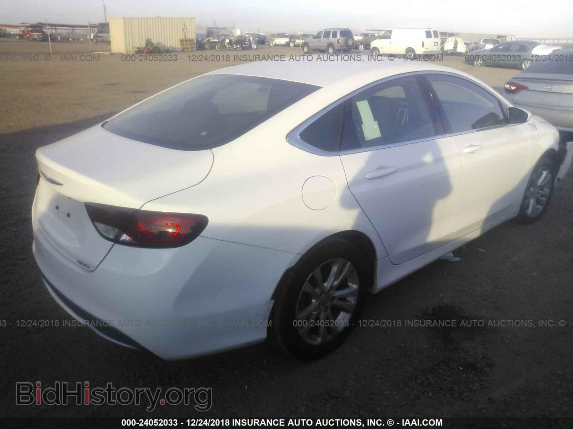 2015 CHRYSLER 200 - VIN: 1C3CCCAB8FN630905 - Photo 4
