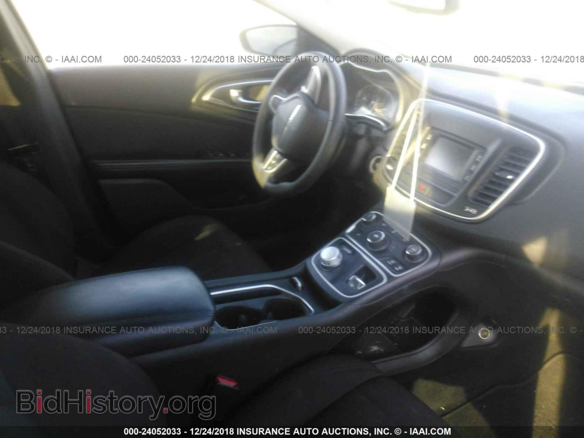 2015 CHRYSLER 200 - VIN: 1C3CCCAB8FN630905 - Photo 5