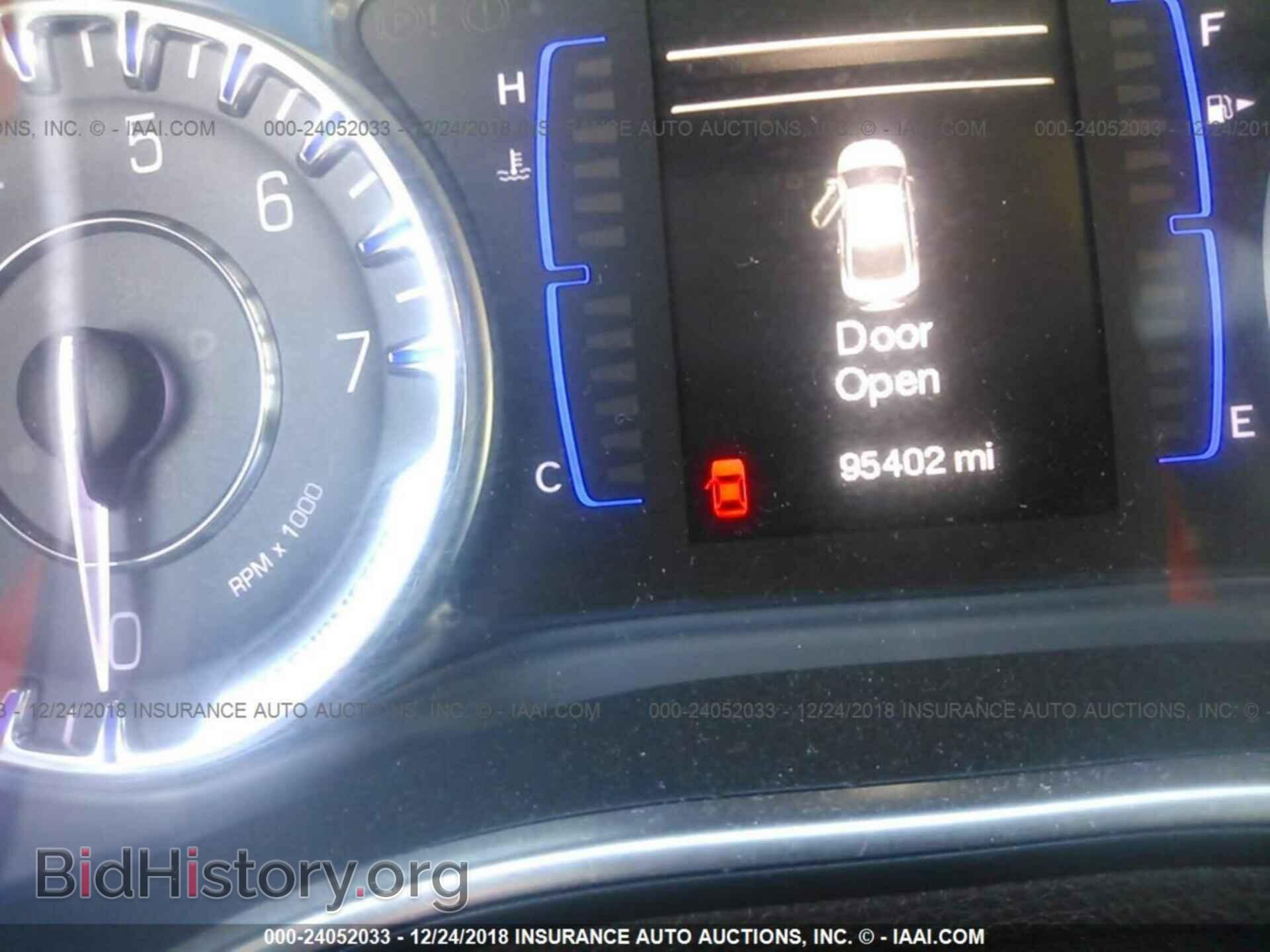 2015 CHRYSLER 200 - VIN: 1C3CCCAB8FN630905 - Photo 7