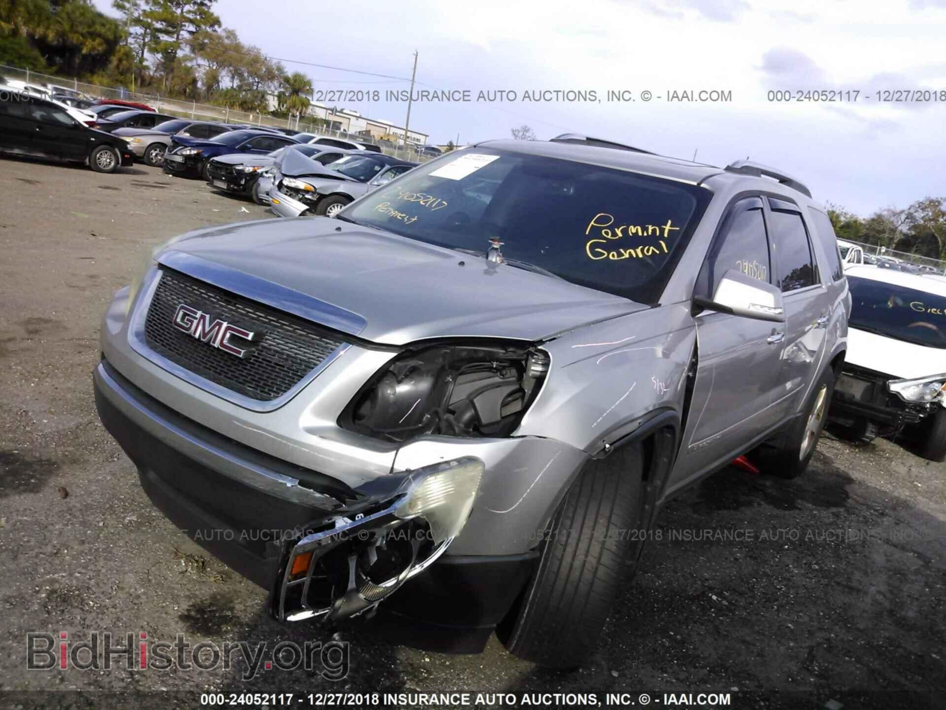 2008 GMC ACADIA - VIN: 1GKER23738J225796 - Фото 2
