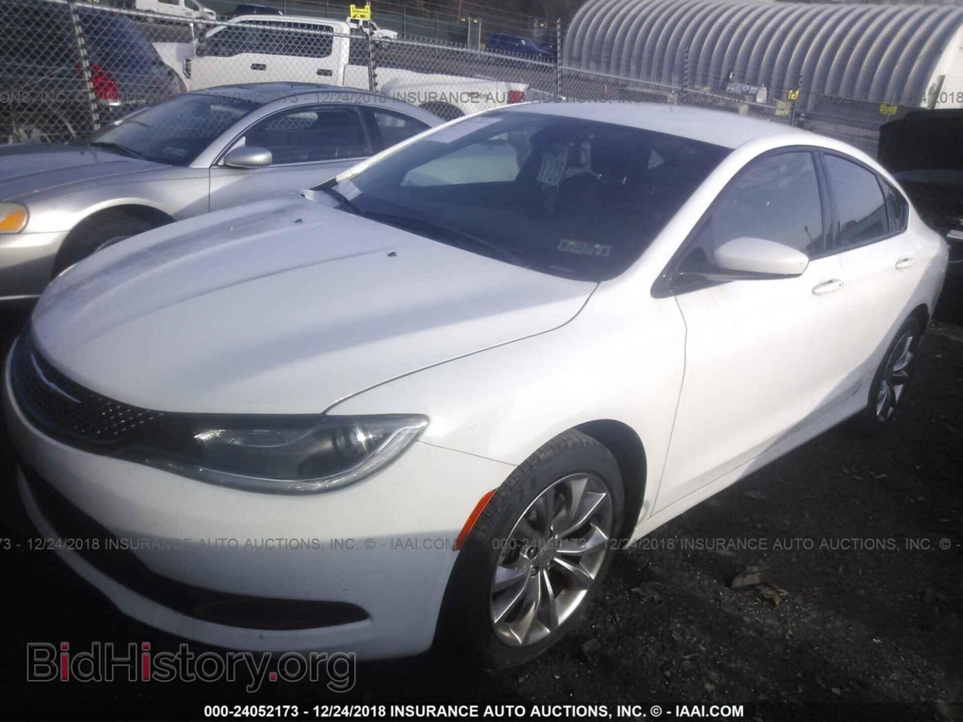 2015 CHRYSLER 200 - VIN: 1C3CCCBG0FN597599 - Photo 2
