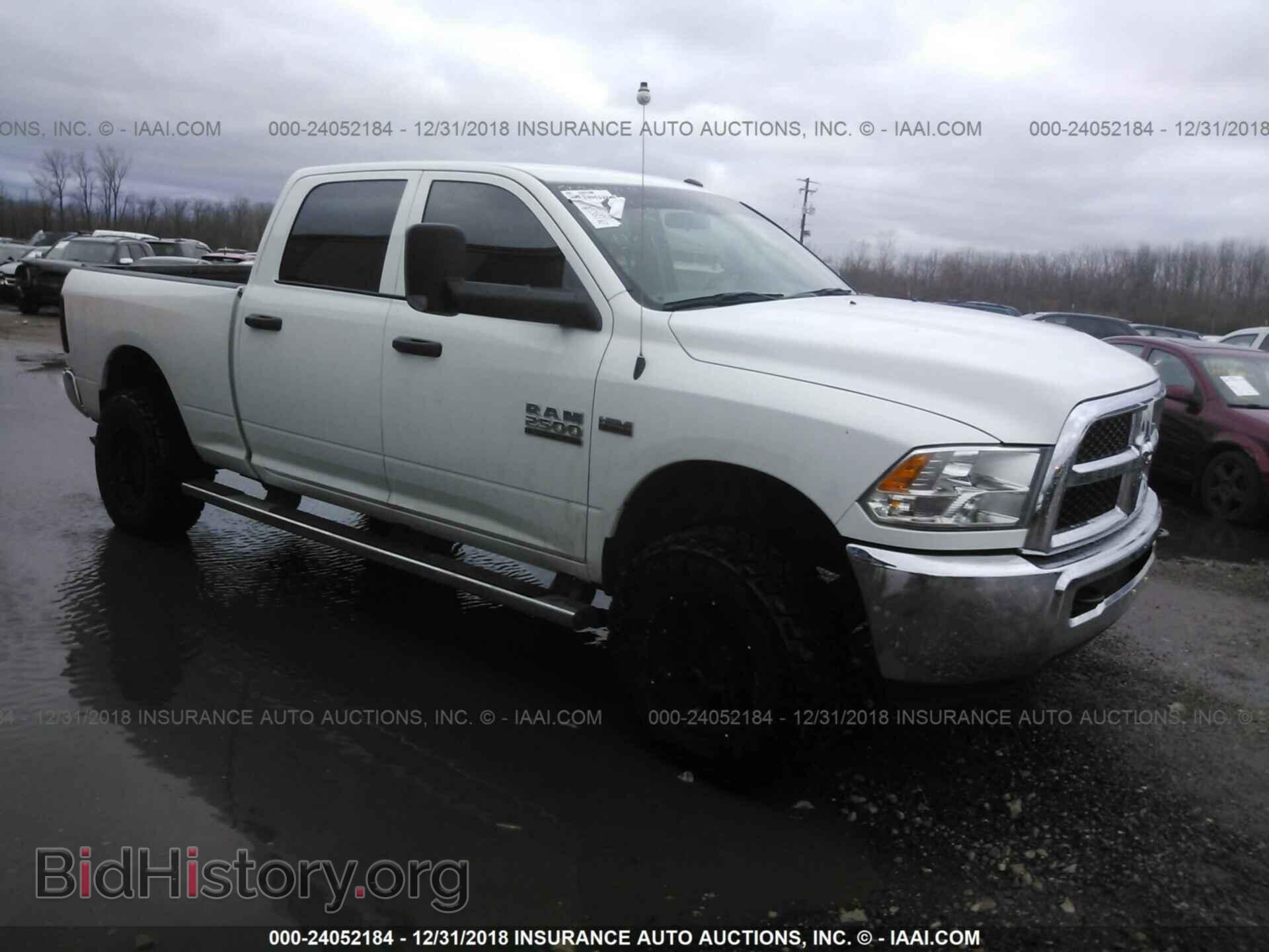 Photo 3C6UR5CJXHG562169 - RAM 2500 2017