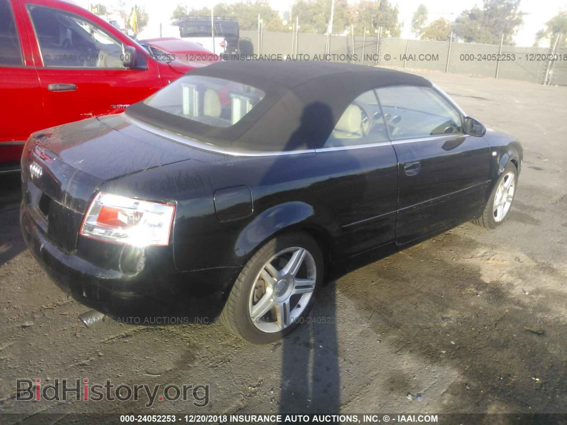 2008 AUDI A4 - VIN: WAUDF48HX8K003213 - Photo 4
