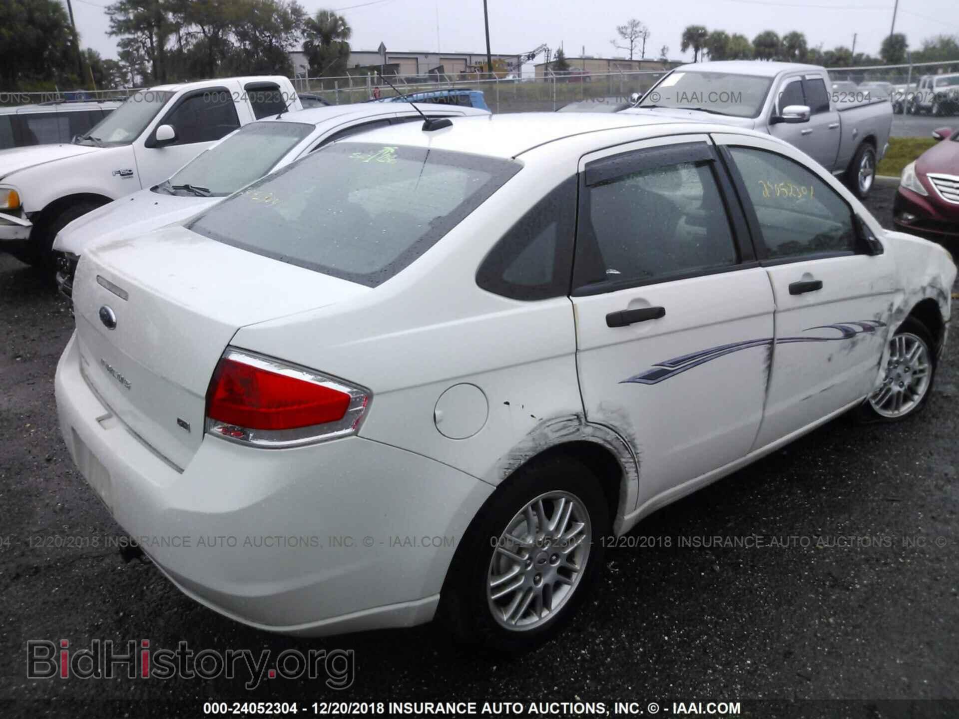 2010 FORD FOCUS - VIN: 1FAHP3FN5AW186402 - Фото 4