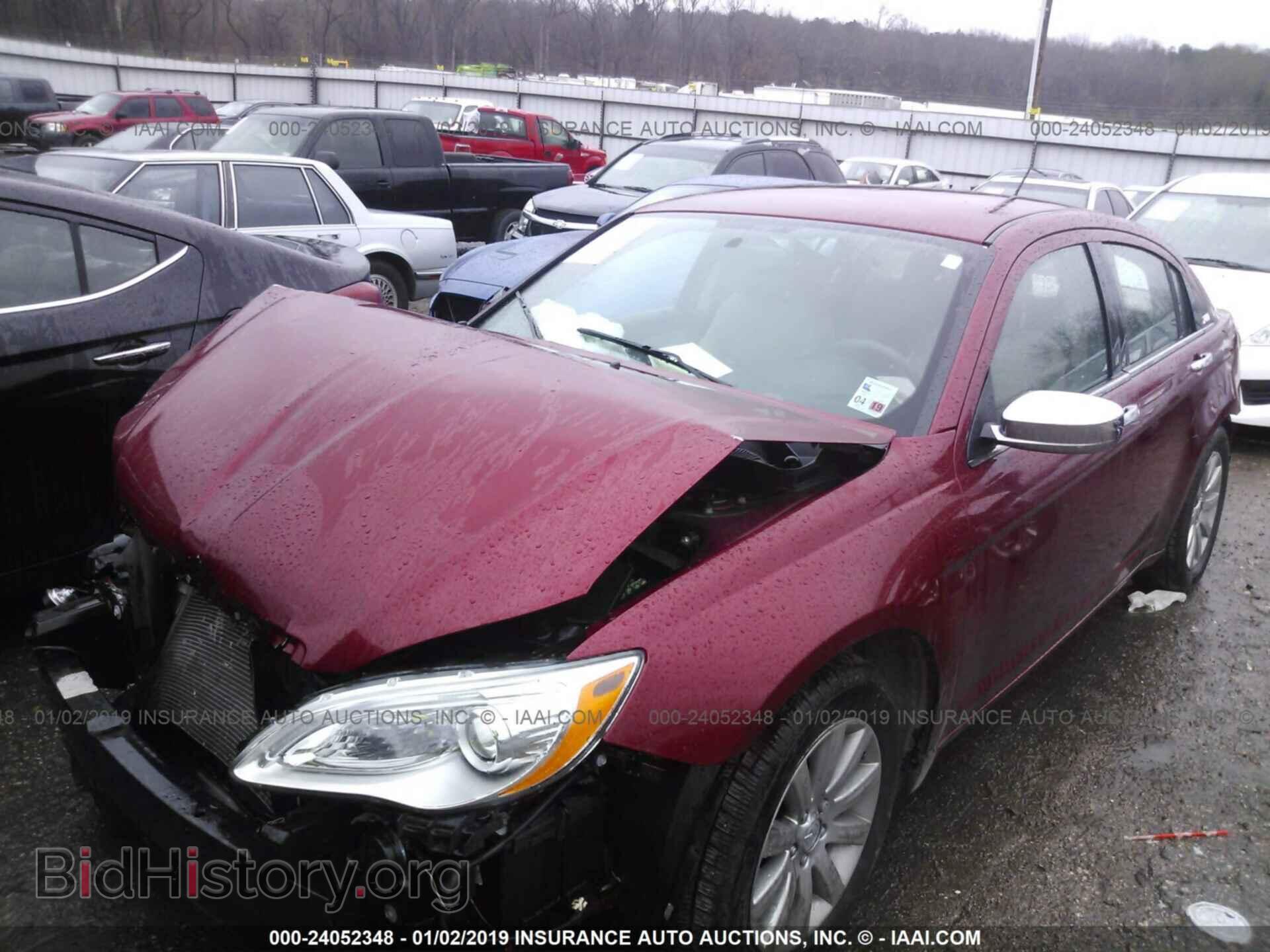 2014 CHRYSLER 200 - VIN: 1C3CCBCG8EN158772 - Фото 2