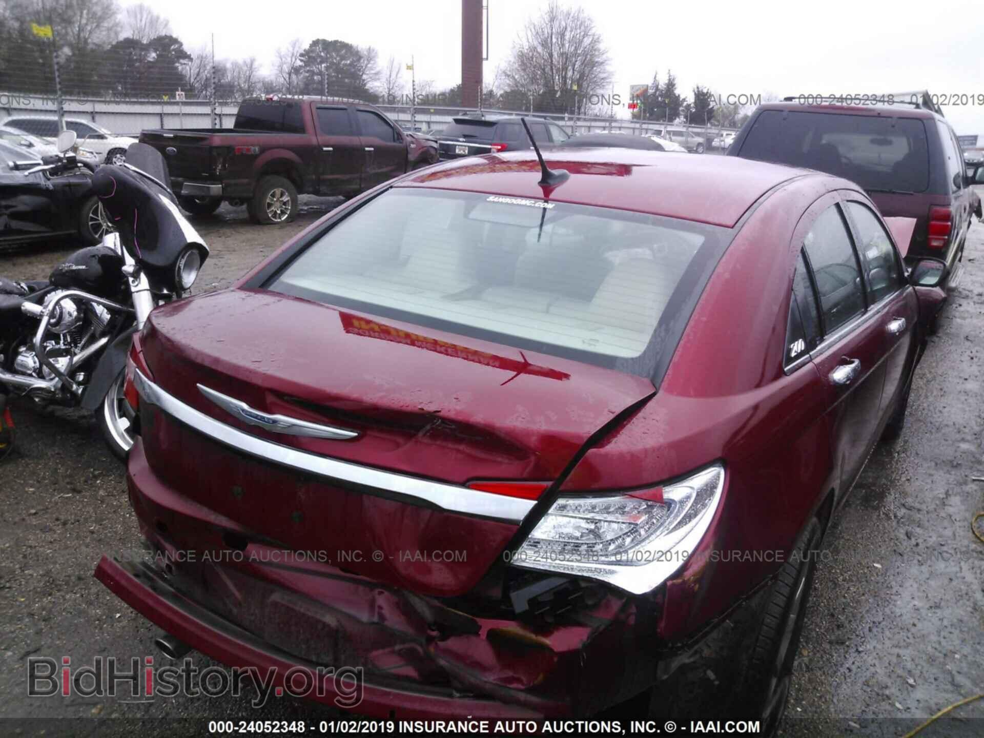 2014 CHRYSLER 200 - VIN: 1C3CCBCG8EN158772 - Фото 4