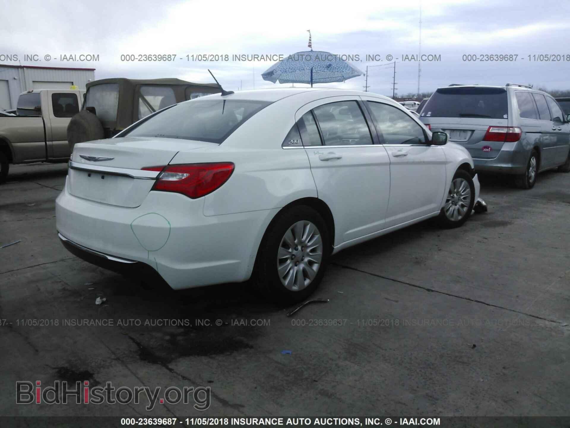 2014 CHRYSLER 200 - VIN: 1C3CCBAB2EN122194 - Photo 4