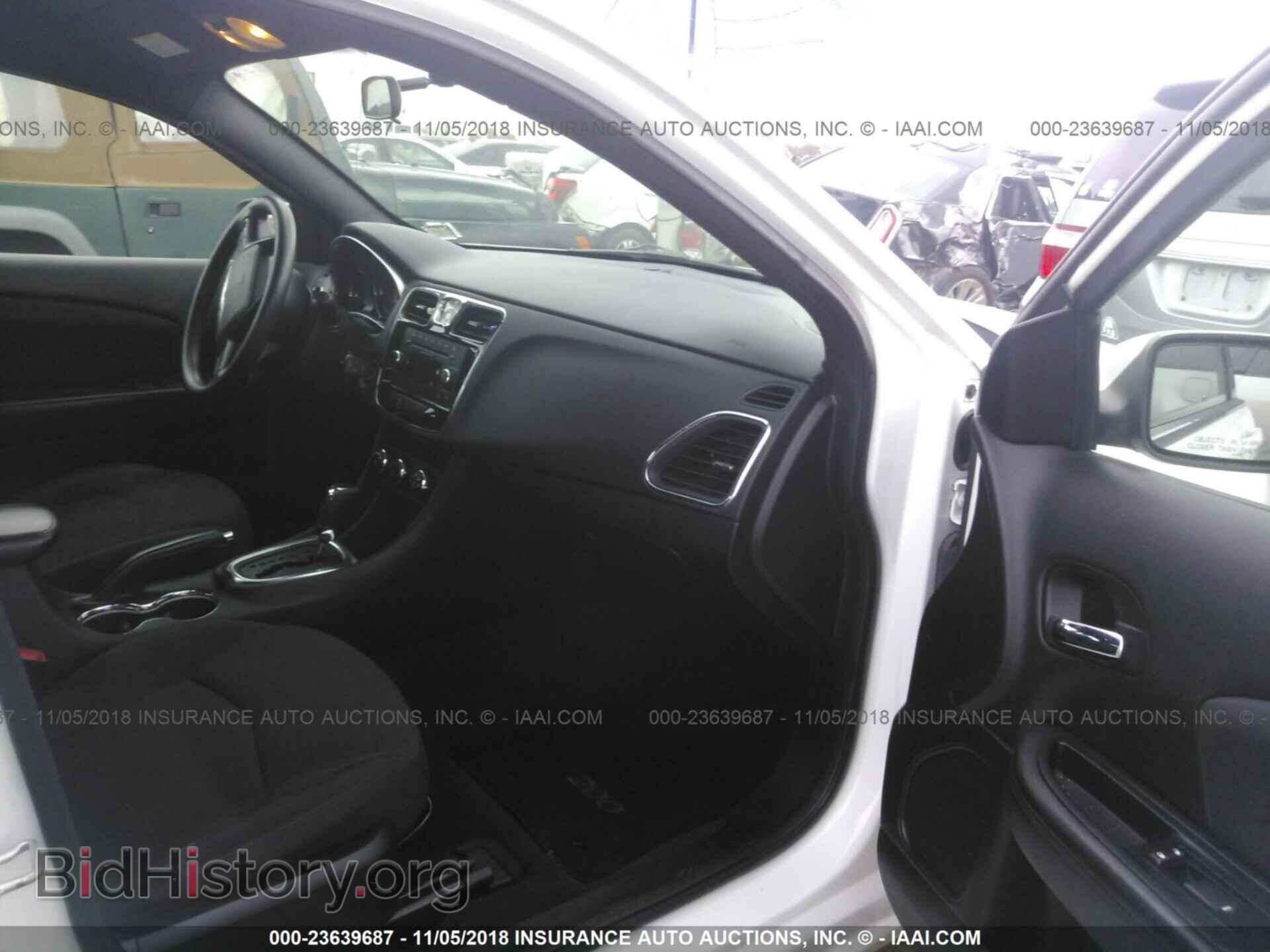 2014 CHRYSLER 200 - VIN: 1C3CCBAB2EN122194 - Photo 5
