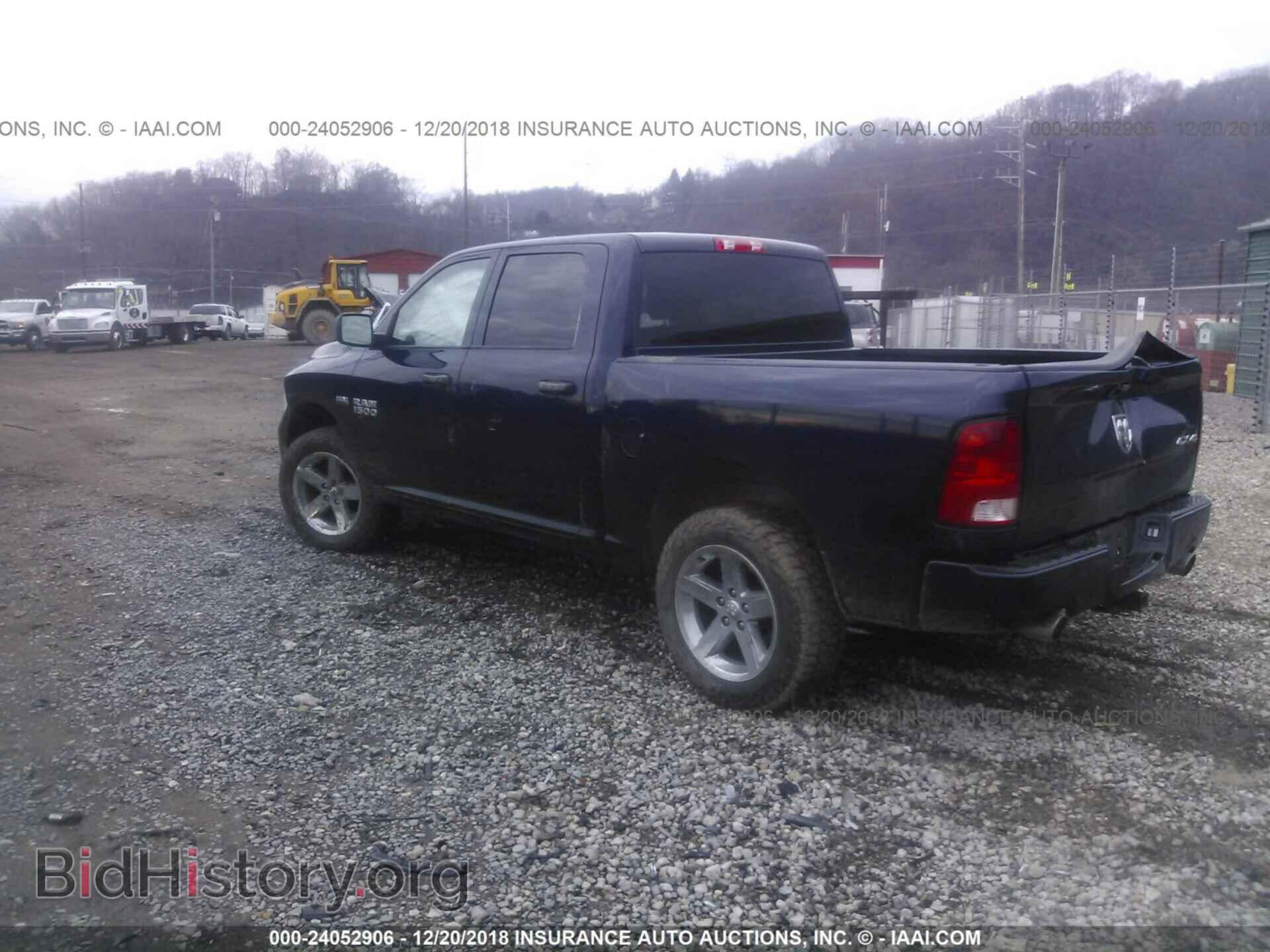 2017 RAM 1500 - VIN: 3C6RR7KT3HG796934 - Photo 3