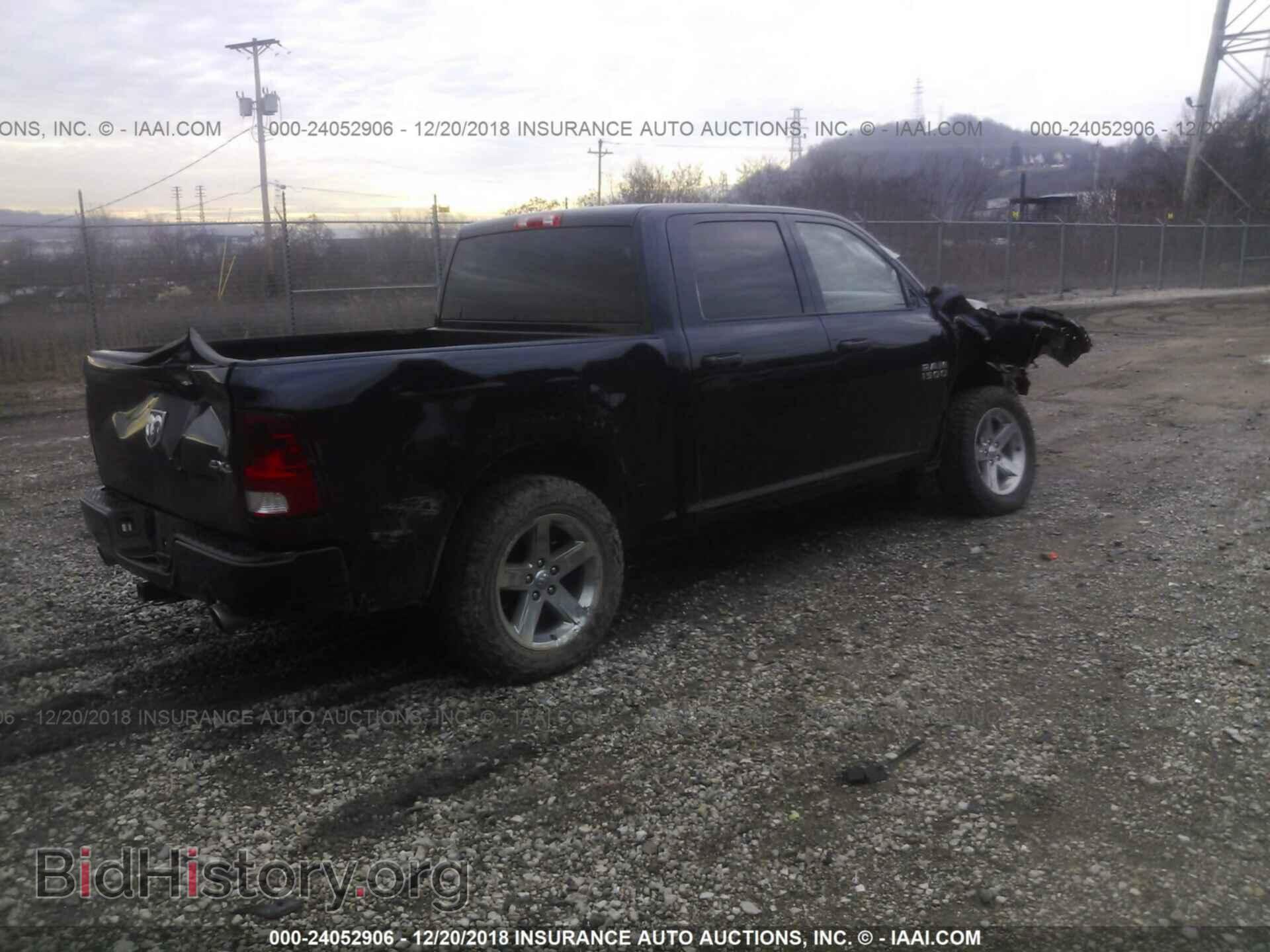 2017 RAM 1500 - VIN: 3C6RR7KT3HG796934 - Photo 4