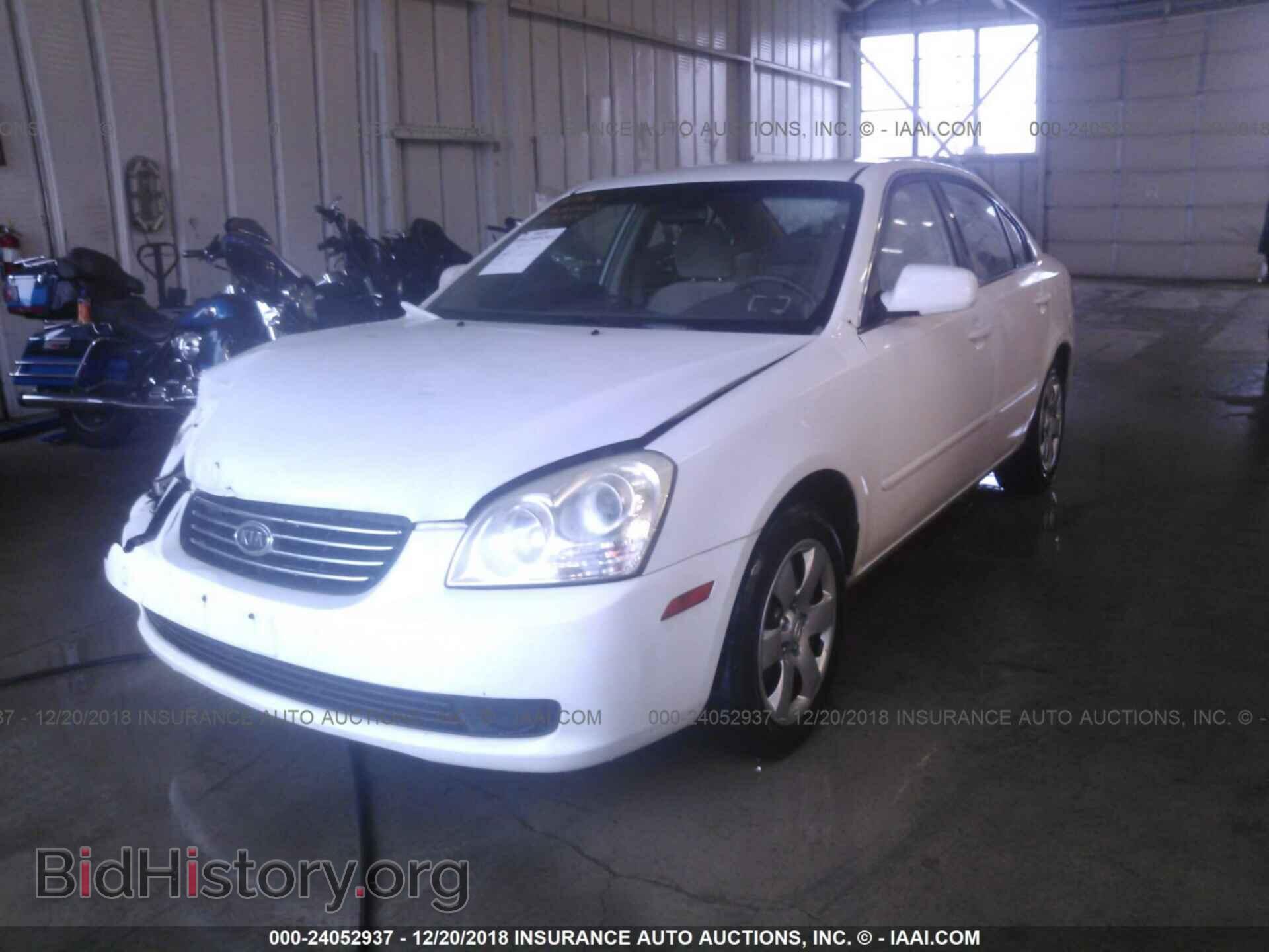 2008 KIA OPTIMA - VIN: KNAGE123385218863 - Фото 2