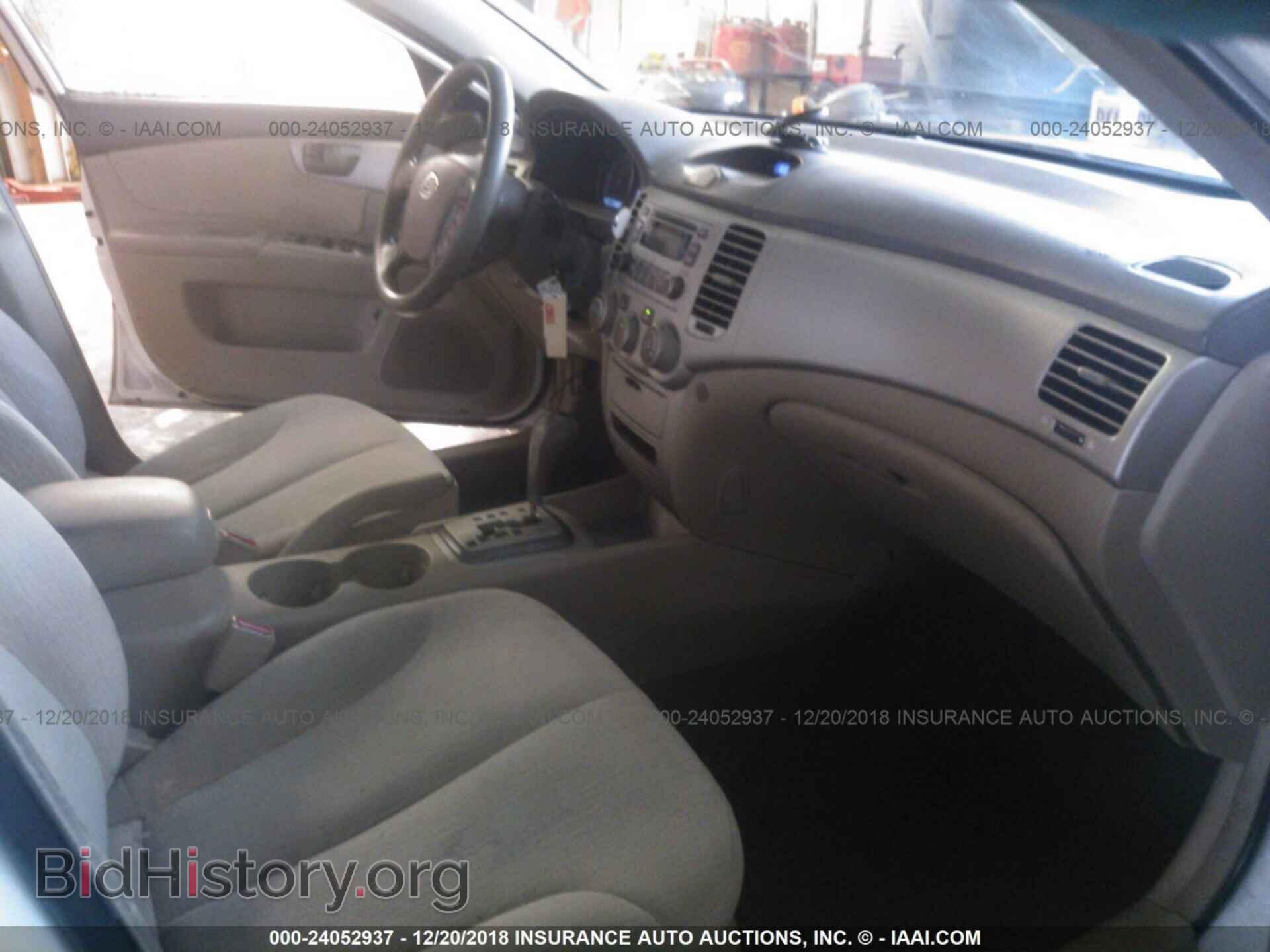 2008 KIA OPTIMA - VIN: KNAGE123385218863 - Фото 5