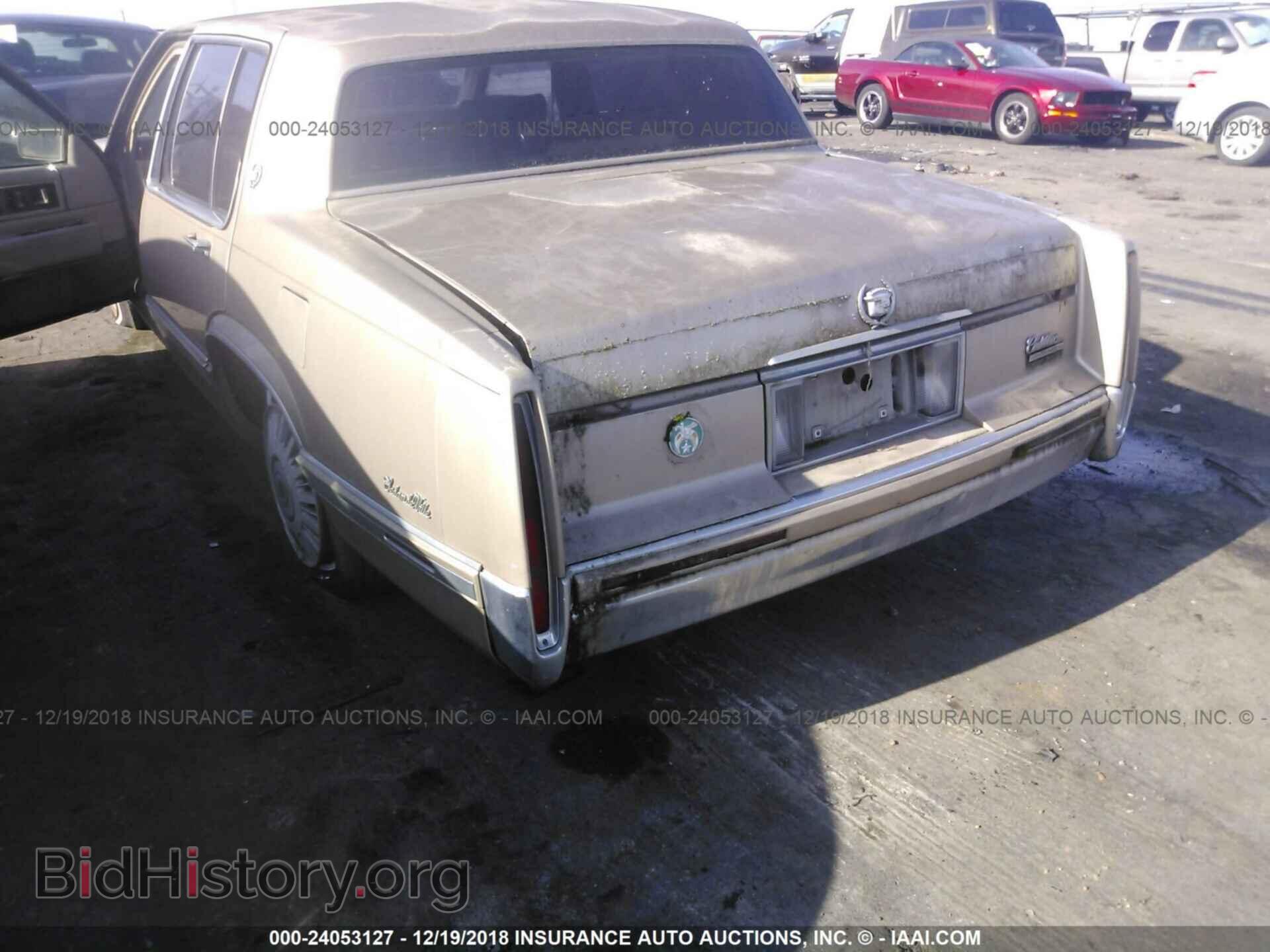 1992 CADILLAC DEVILLE - VIN: 1G6CD53B1N4210069 - Photo 6