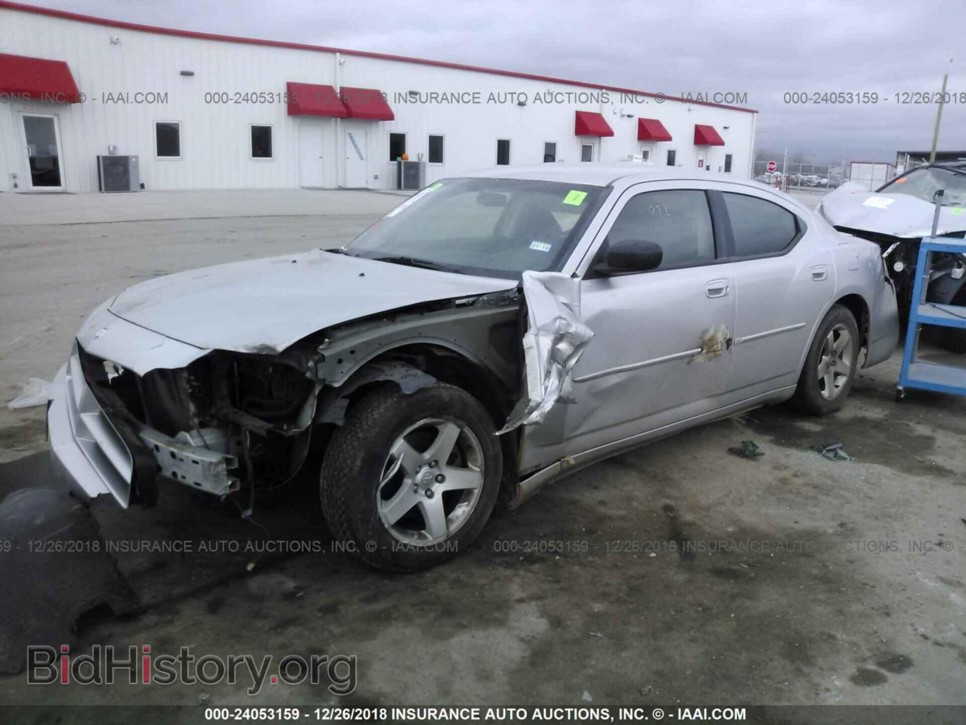 2010 DODGE CHARGER - VIN: 2B3CA3CV8AH286388 - Фото 2