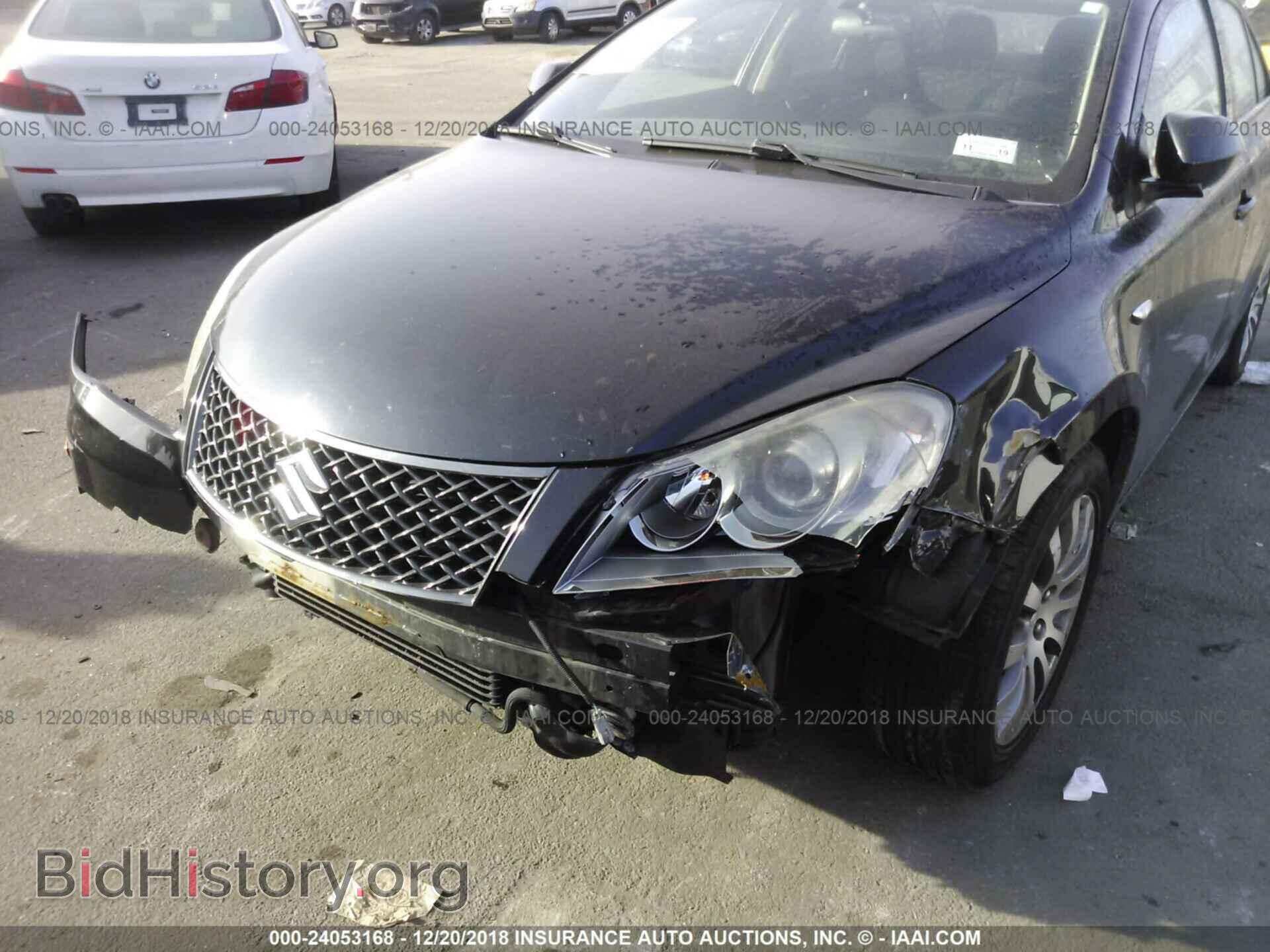 2010 SUZUKI KIZASHI - VIN: JS2RE9A35A6100623 - Photo 6