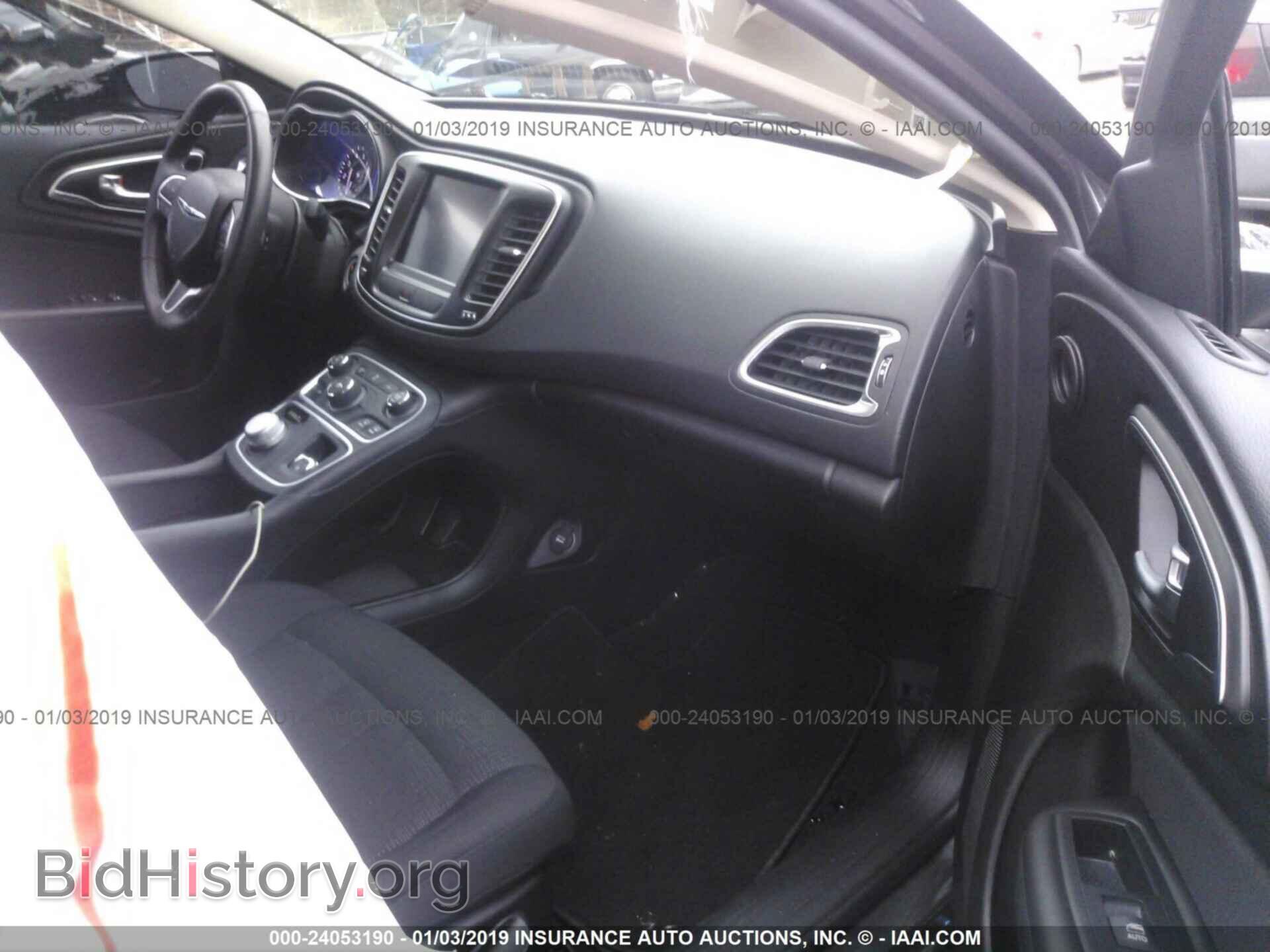 2016 CHRYSLER 200 - VIN: 1C3CCCAB4GN176217 - Фото 5