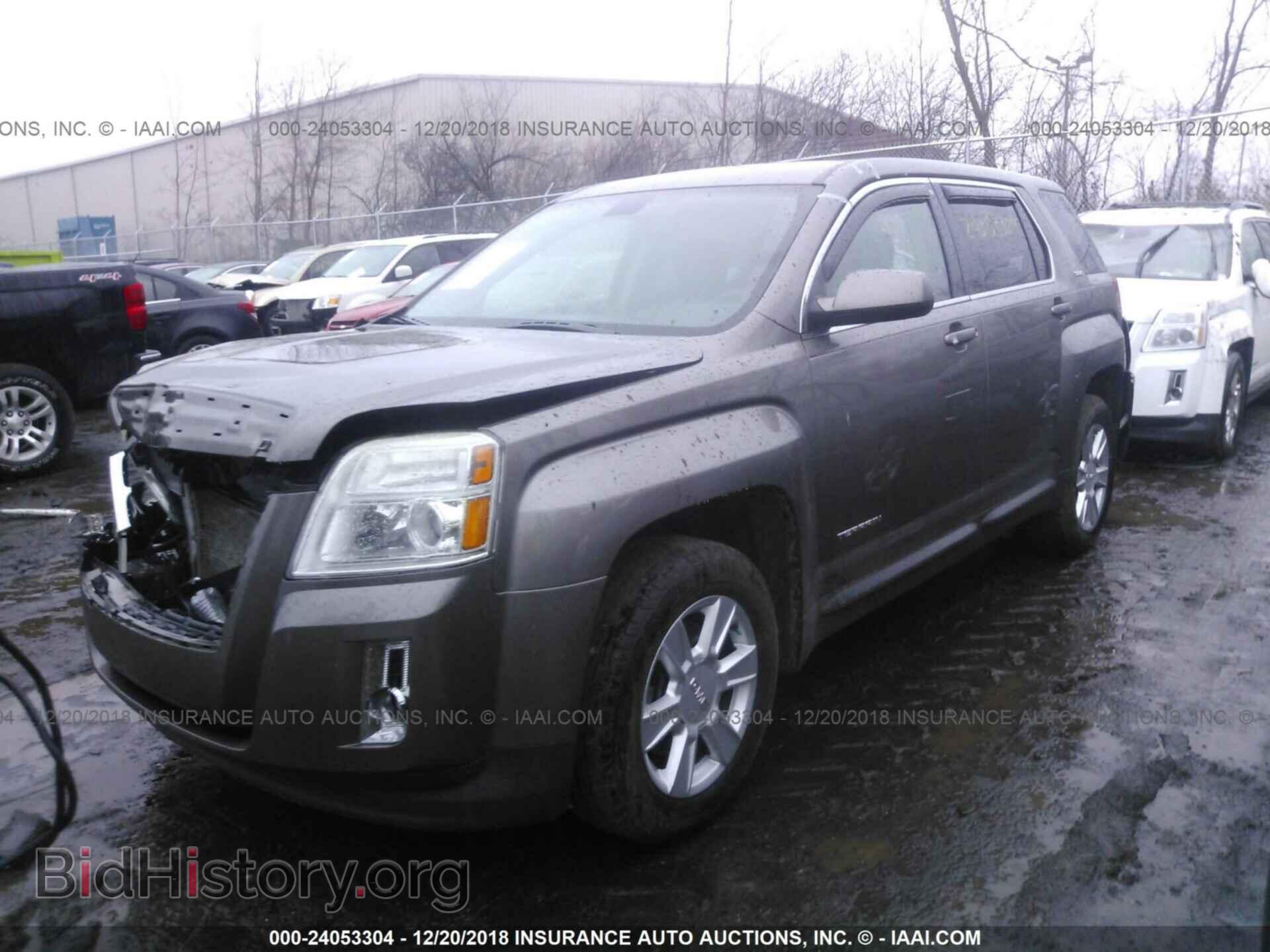 2011 GMC TERRAIN - VIN: 2CTALMEC6B6220747 - Photo 2