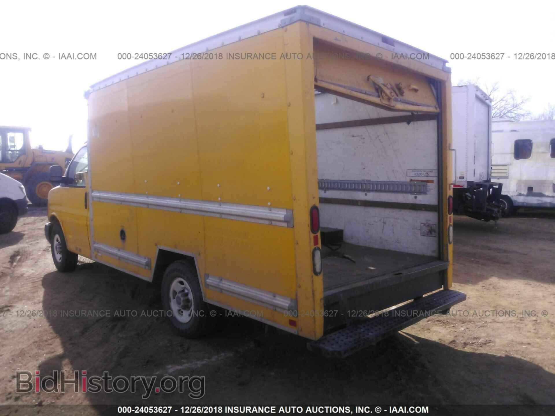 2010 GMC SAVANA - VIN: 1GD1G2BA7A1900189 - Фото 3