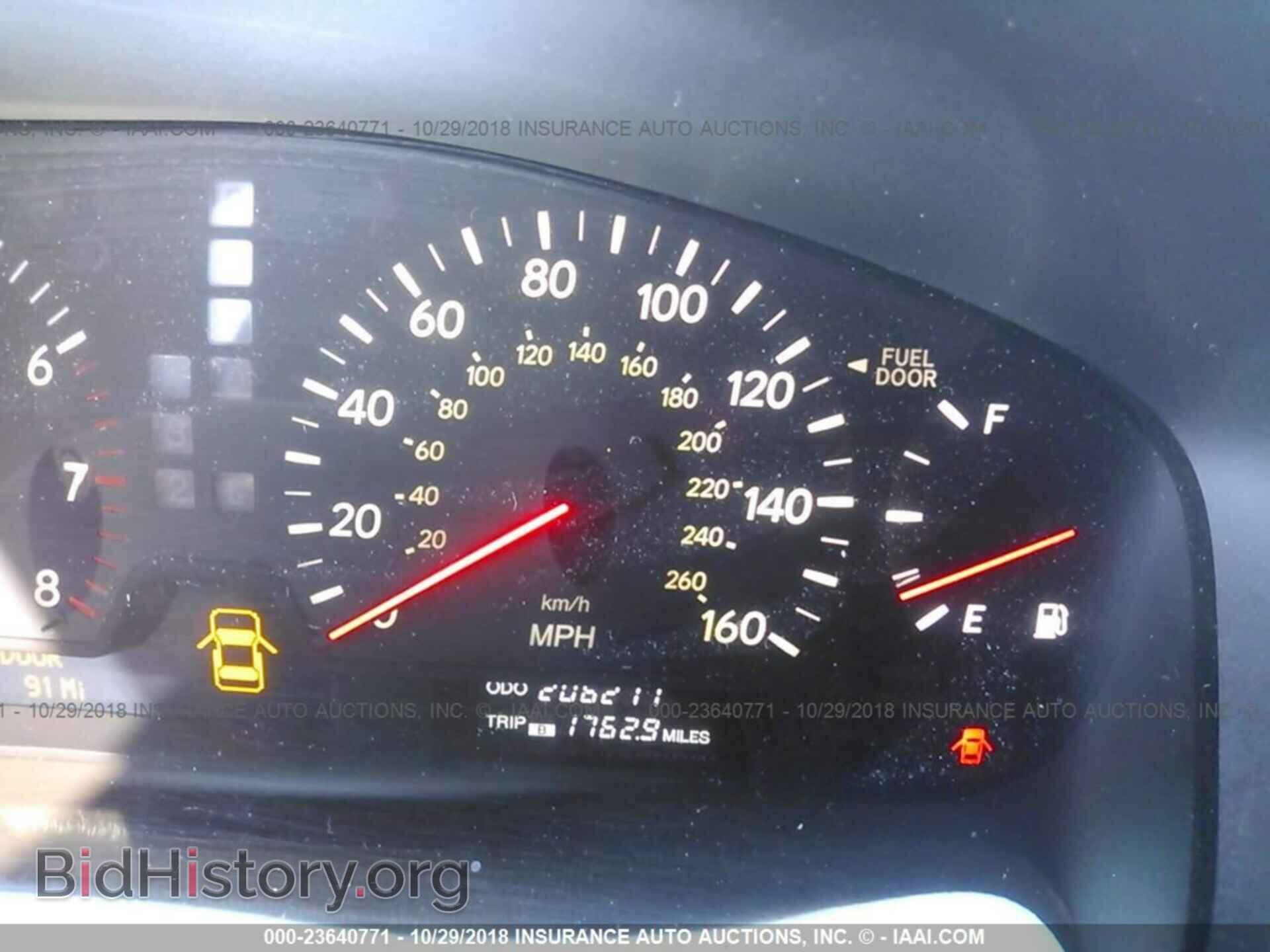 2002 LEXUS LS - VIN: JTHBN30F920065494 - Photo 7