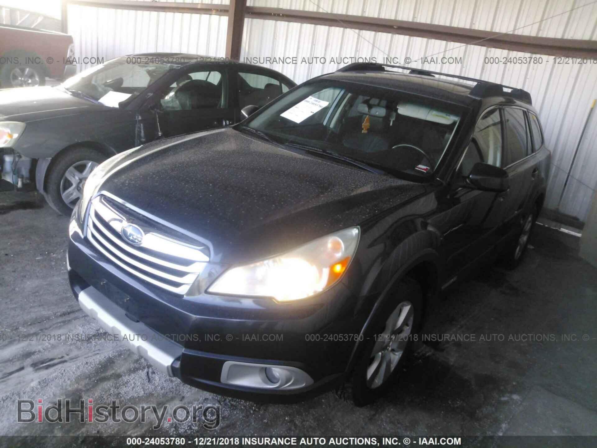 2011 SUBARU OUTBACK - VIN: 4S4BRELC6B2400438 - Фото 2