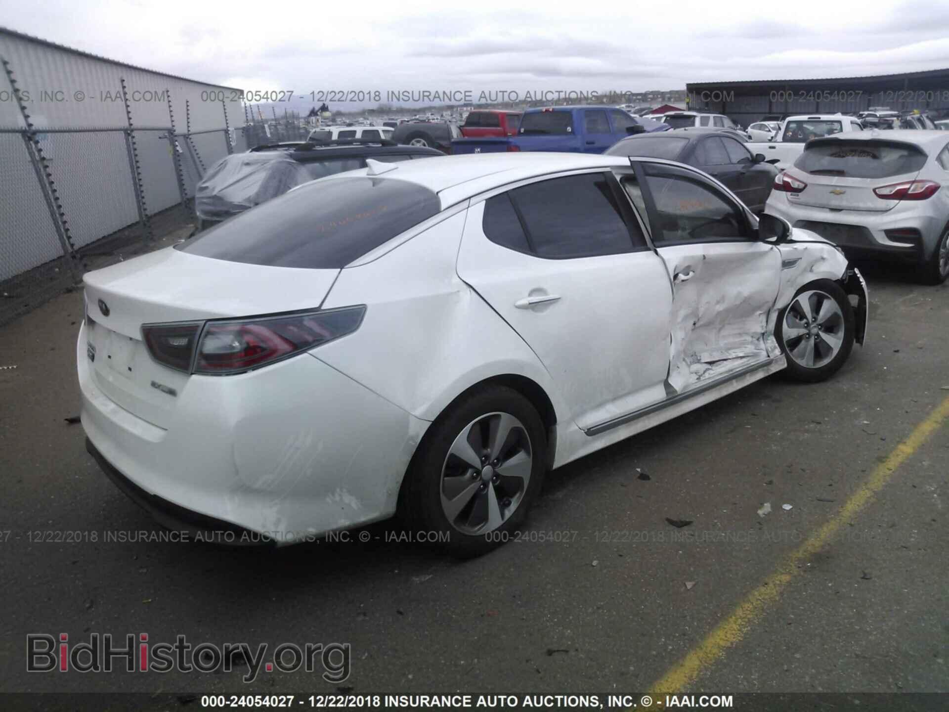 2014 KIA OPTIMA - VIN: KNAGN4AD5E5071498 - Фото 4