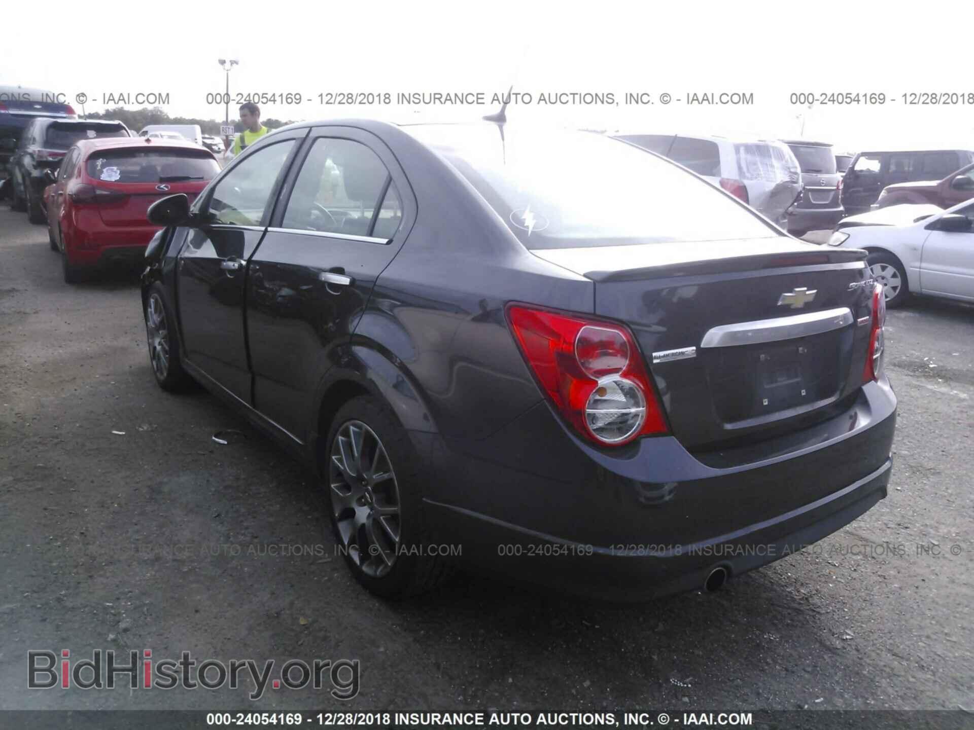 2014 CHEVROLET SONIC - VIN: 1G1JE5SB4E4205010 - Фото 3
