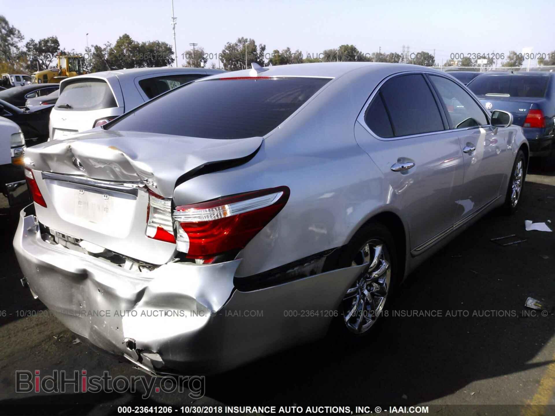 2008 LEXUS LS - VIN: JTHBL46F285056571 - Фото 4