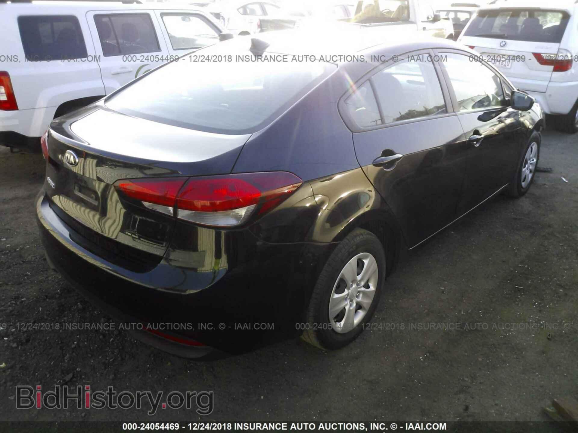2017 KIA FORTE - VIN: 3KPFK4A70HE121377 - Фото 4