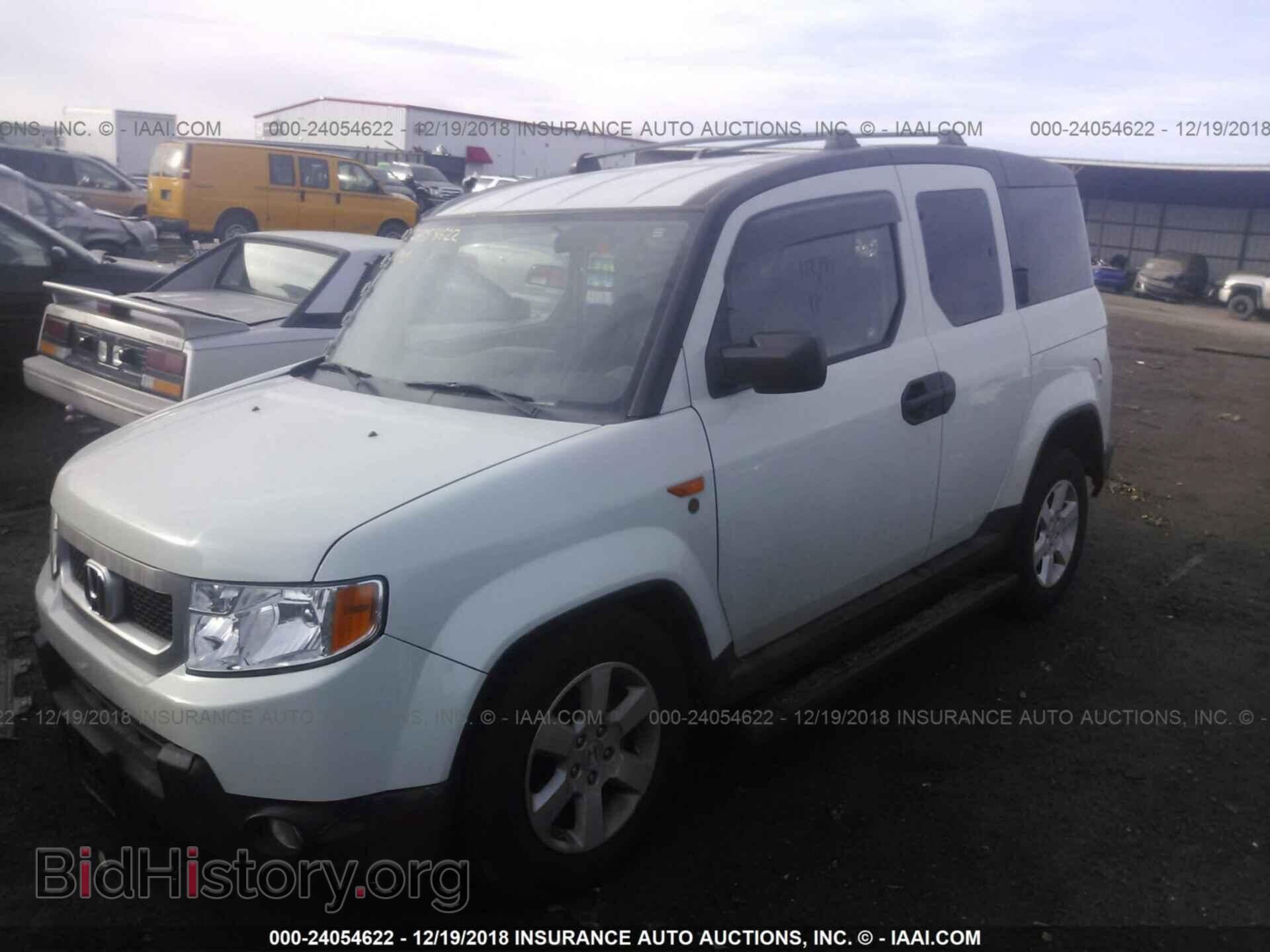 2011 HONDA ELEMENT - VIN: 5J6YH2H71BL004675 - Фото 2
