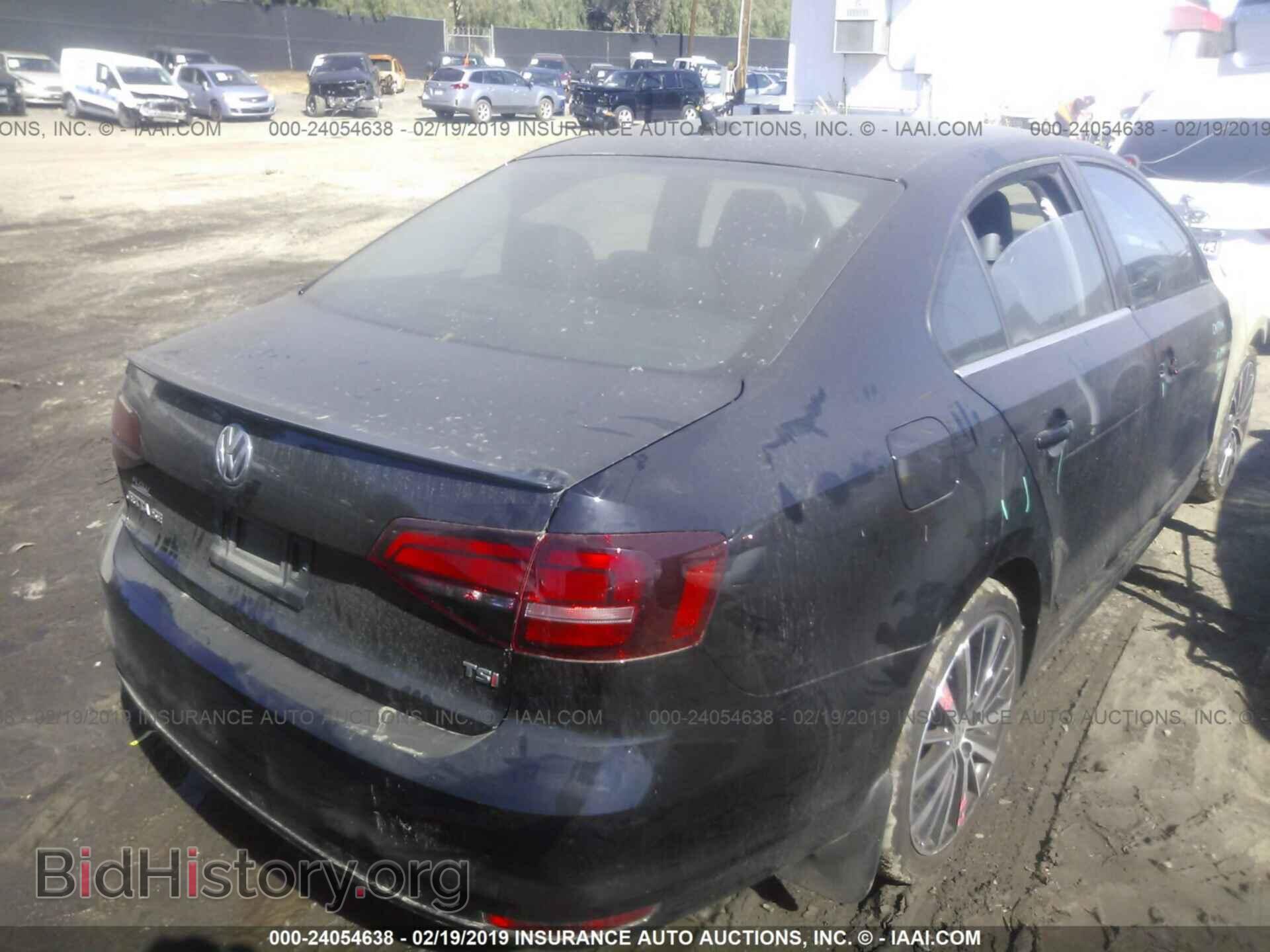 2017 VOLKSWAGEN JETTA - VIN: 3VWDB7AJ7HM230006 - Фото 4