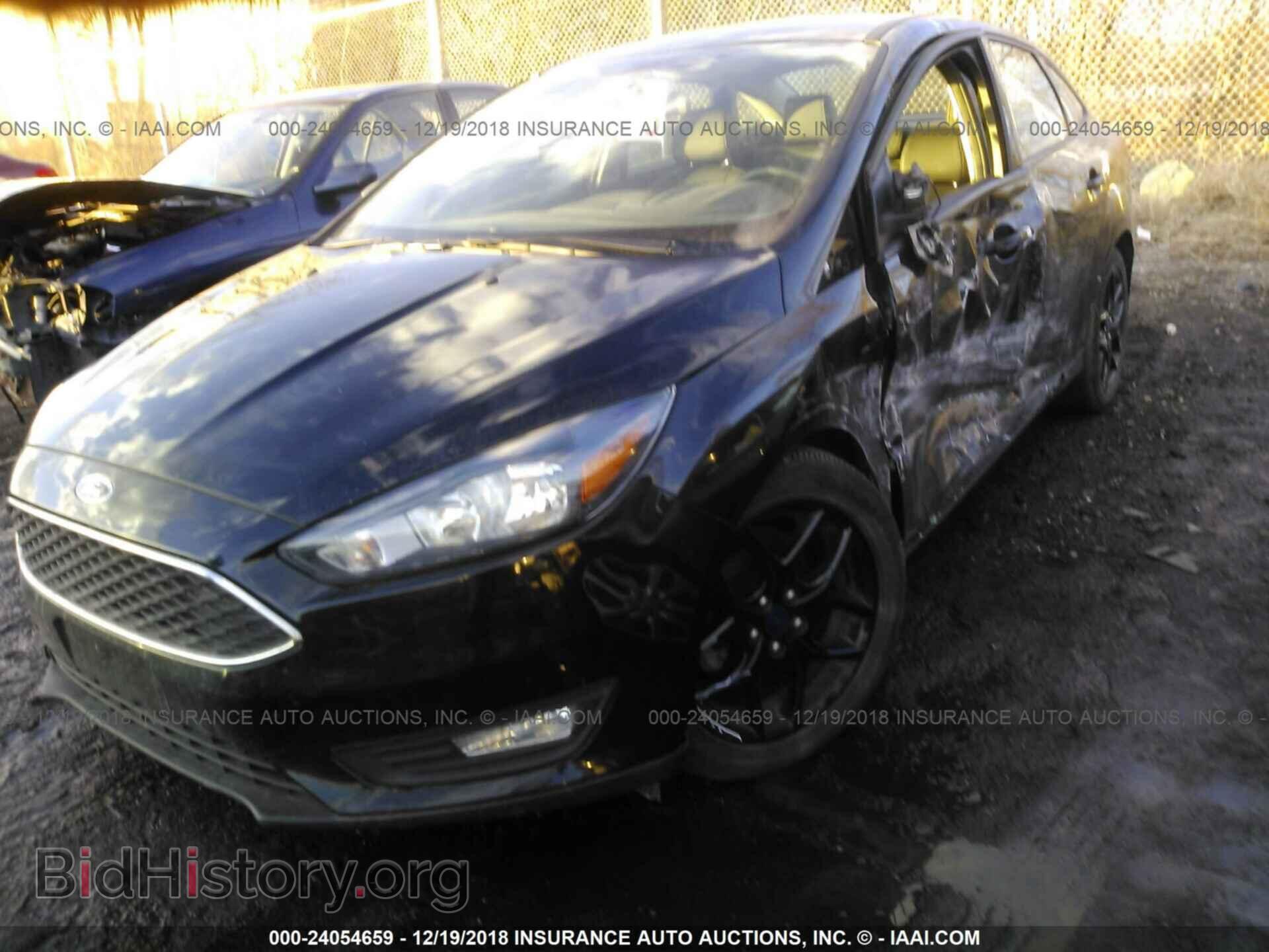 2016 FORD FOCUS - VIN: 1FADP3F21GL394632 - Photo 2