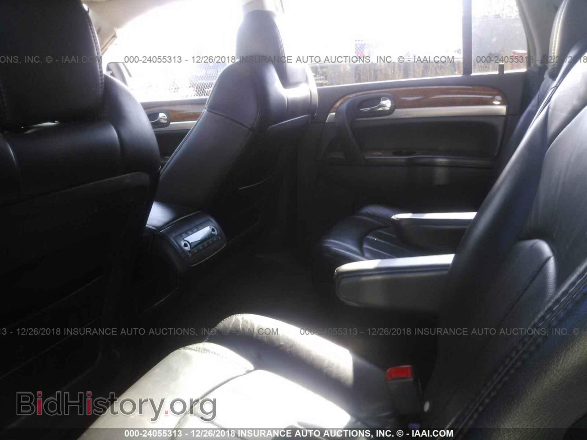 2008 BUICK ENCLAVE - VIN: 5GAEV23738J208005 - Photo 8
