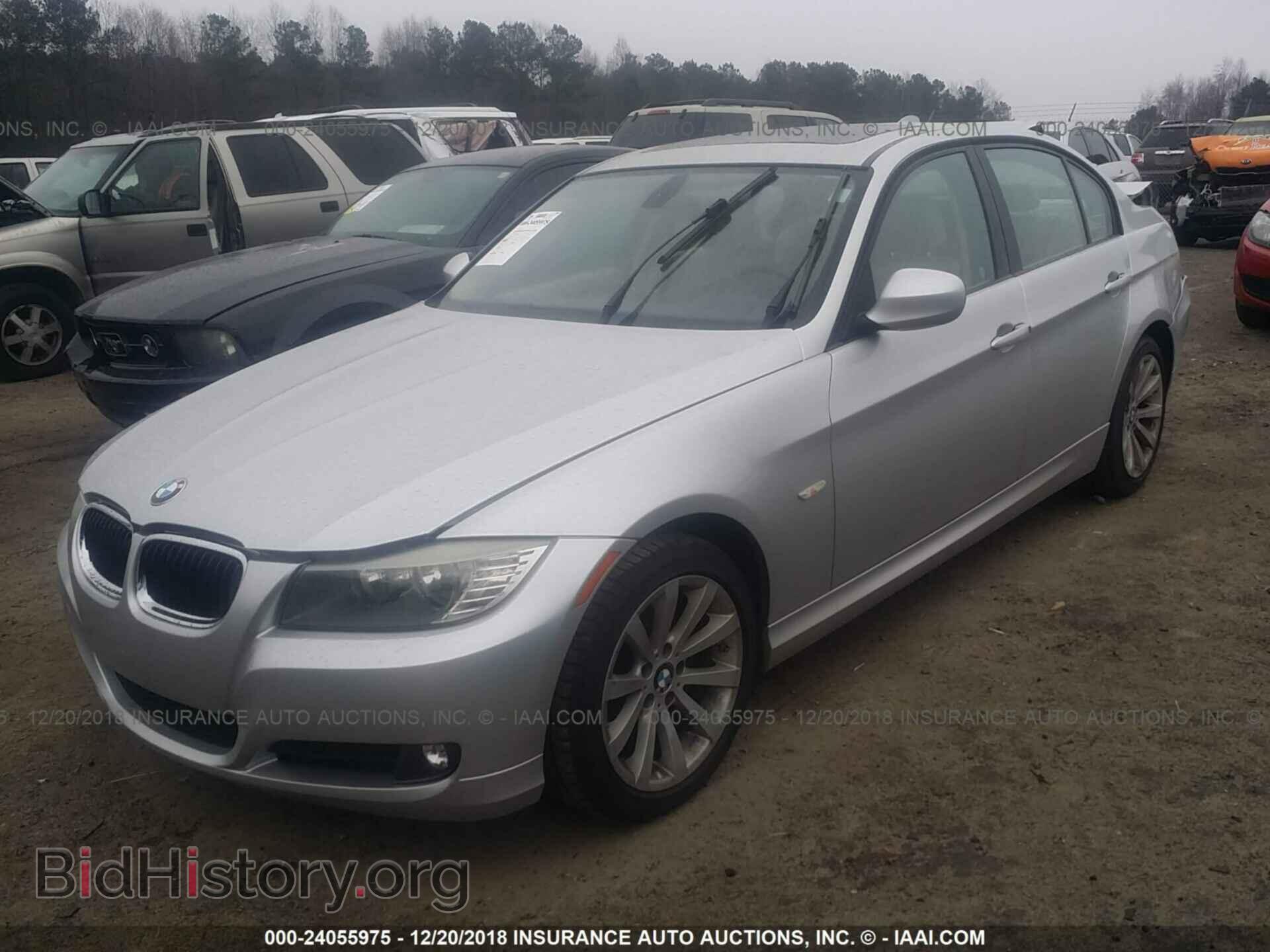 2011 BMW 328 - VIN: WBAPH7C54BE126016 - Фото 2