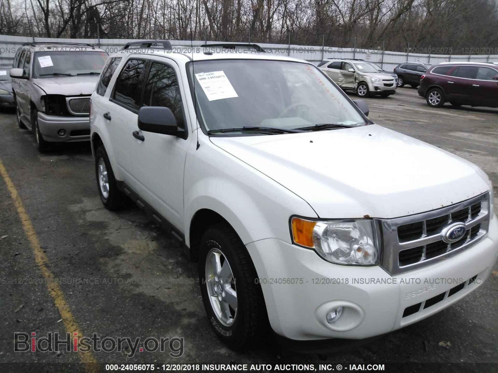 Фотография 1FMCU9D77CKA04256 - Ford Escape 2012