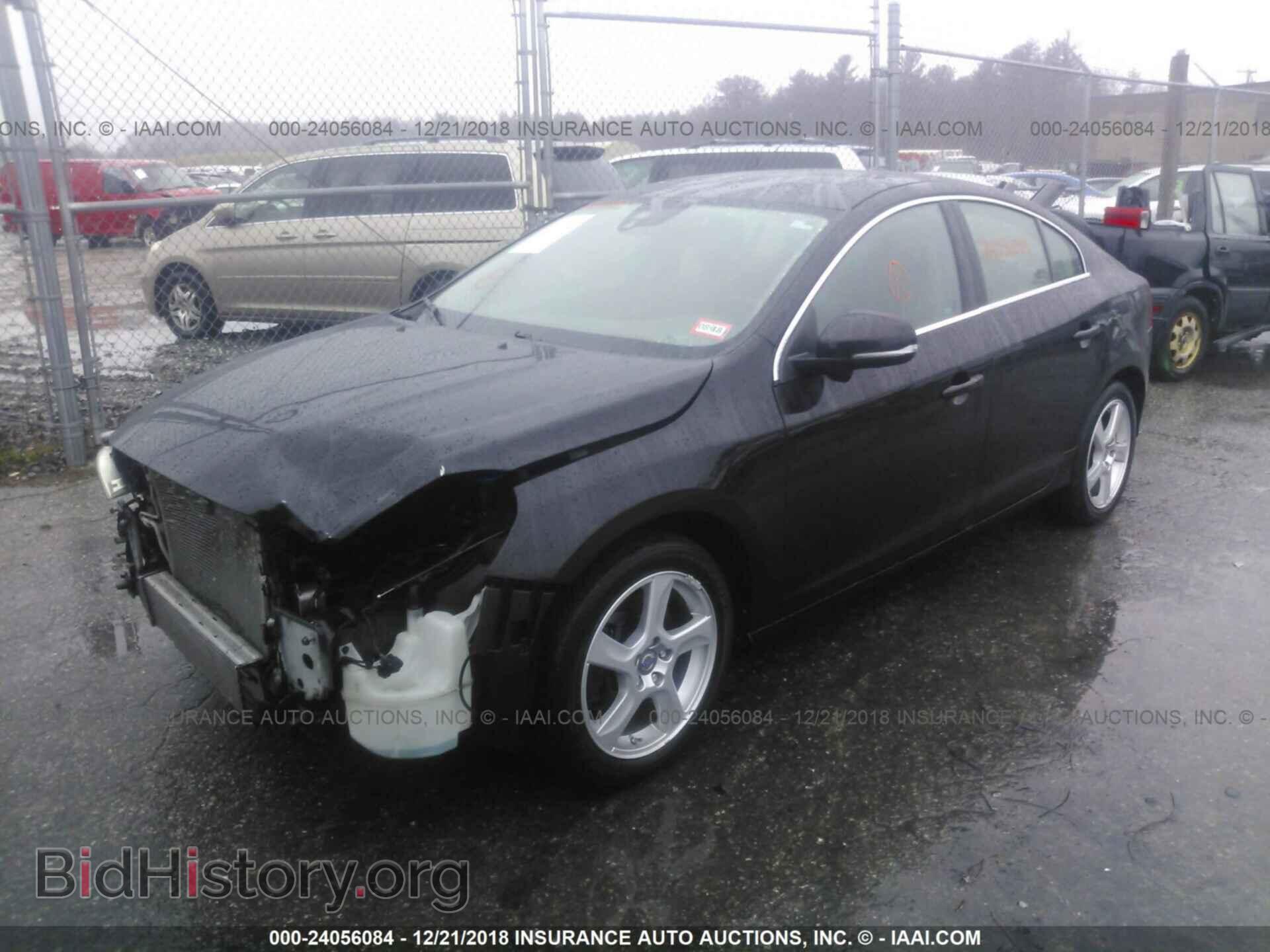 2013 VOLVO S60 - VIN: YV1612FH8D2184964 - Фото 2