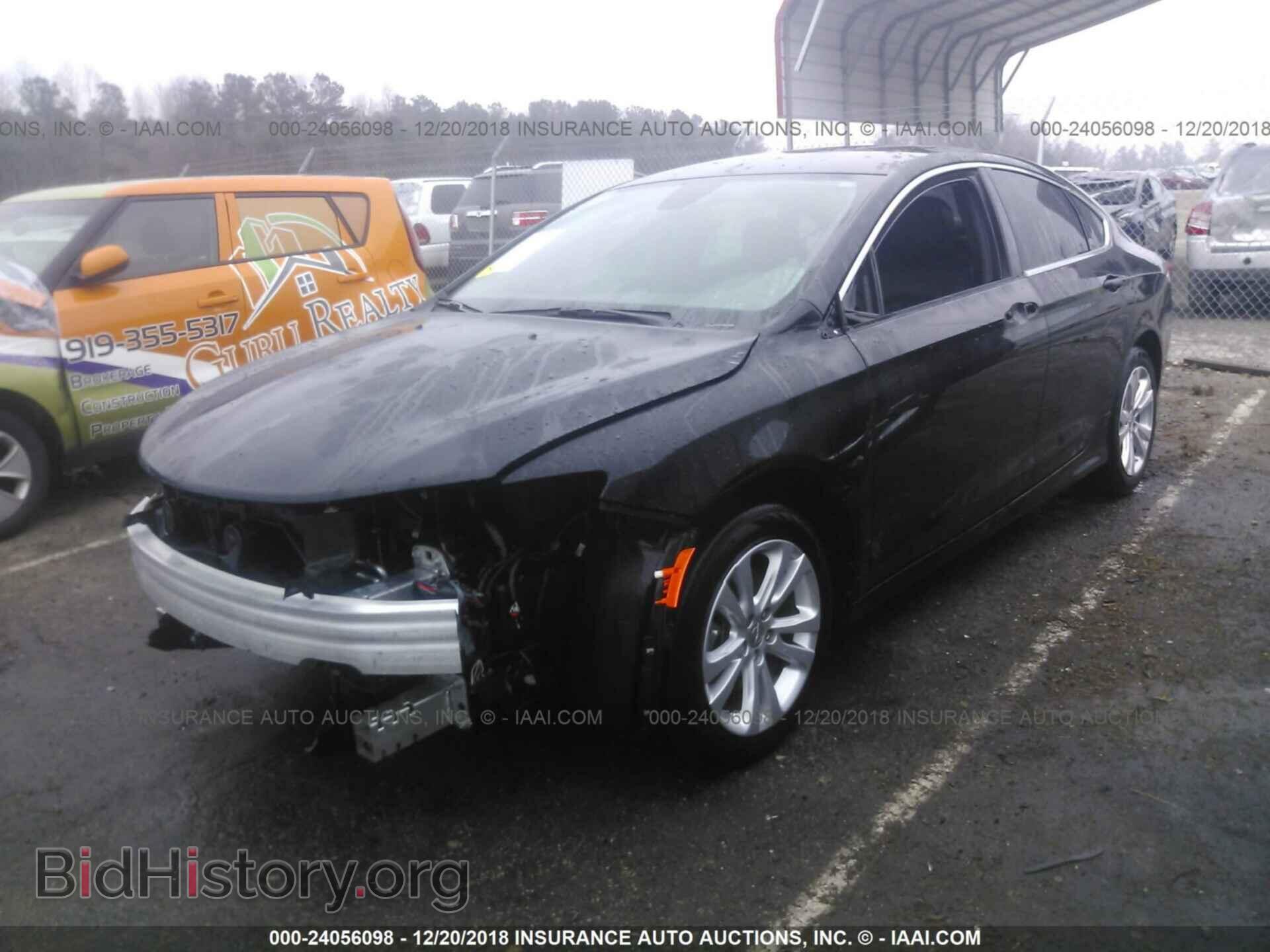 2017 CHRYSLER 200 - VIN: 1C3CCCAB3HN506446 - Фото 2