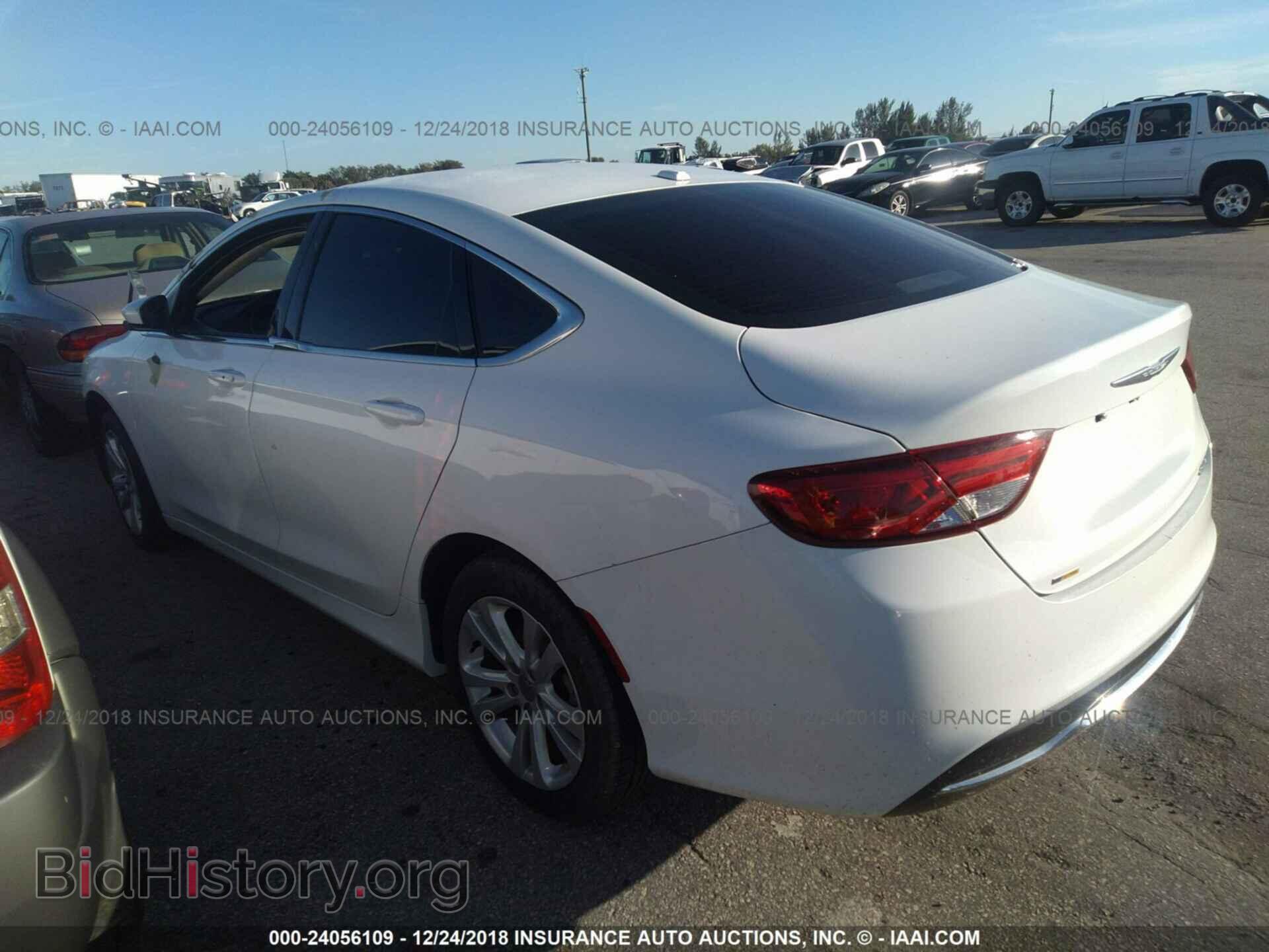 2016 CHRYSLER 200 - VIN: 1C3CCCAB3GN135996 - Фото 3