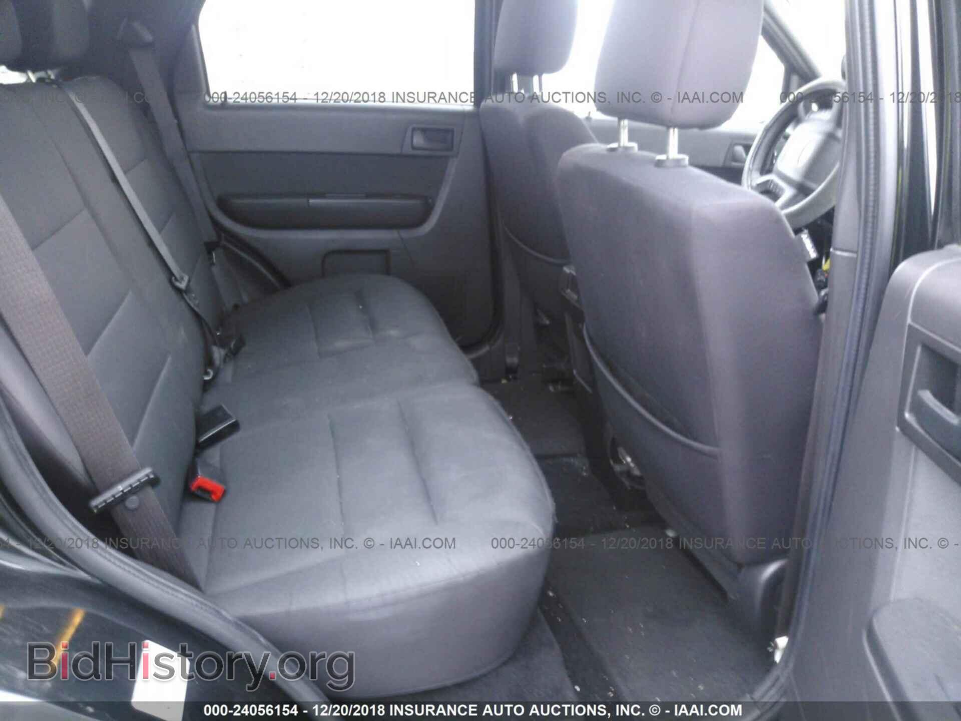 2011 FORD ESCAPE - VIN: 1FMCU9DG2BKA57719 - Фото 8