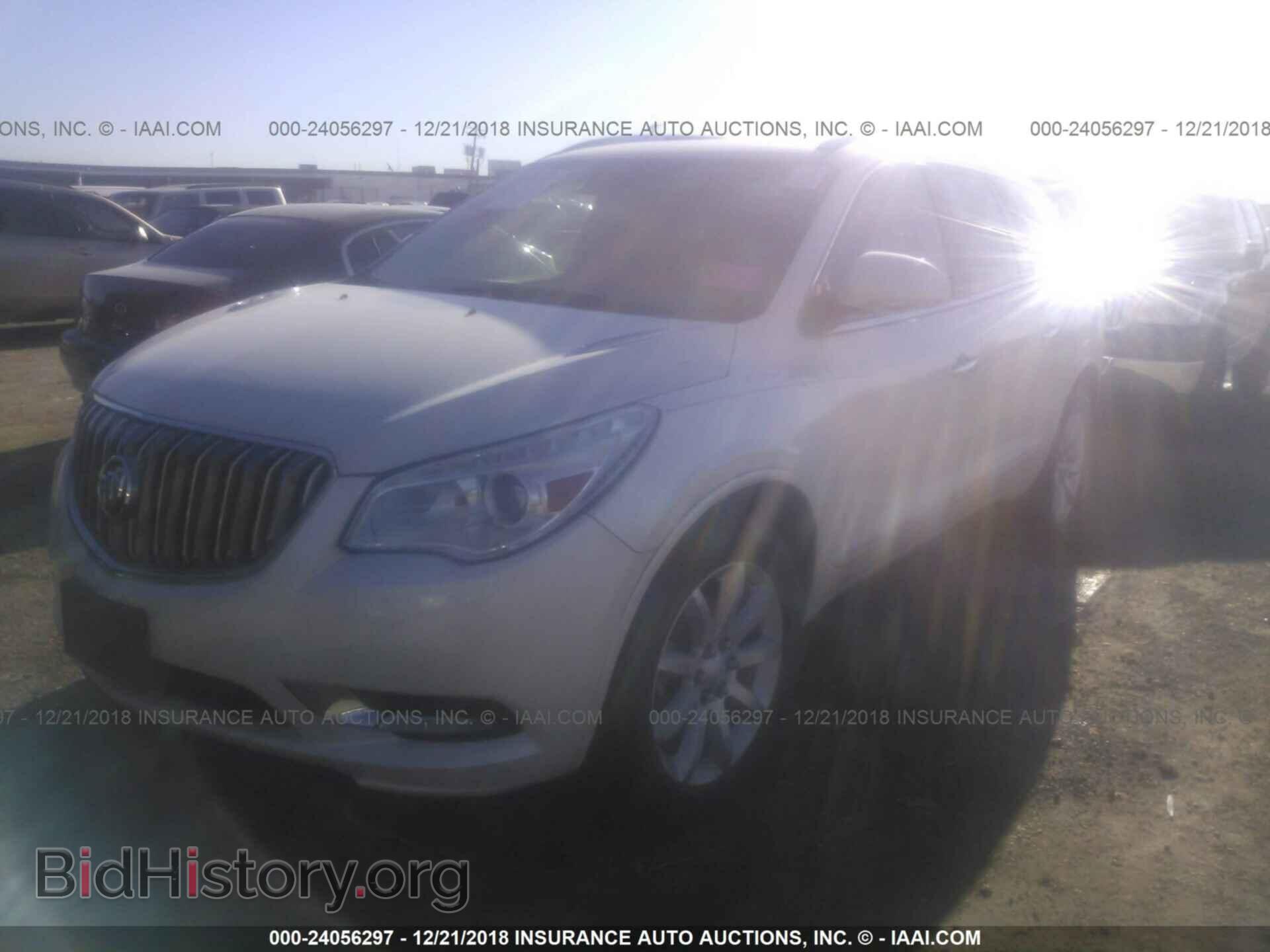 2014 Buick Enclave - VIN: 5GAKRCKD4EJ240235 - Photo 2