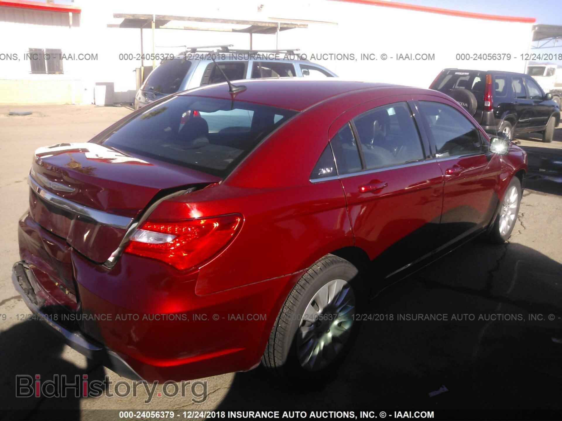 2014 CHRYSLER 200 - VIN: 1C3CCBAB8EN231081 - Photo 4