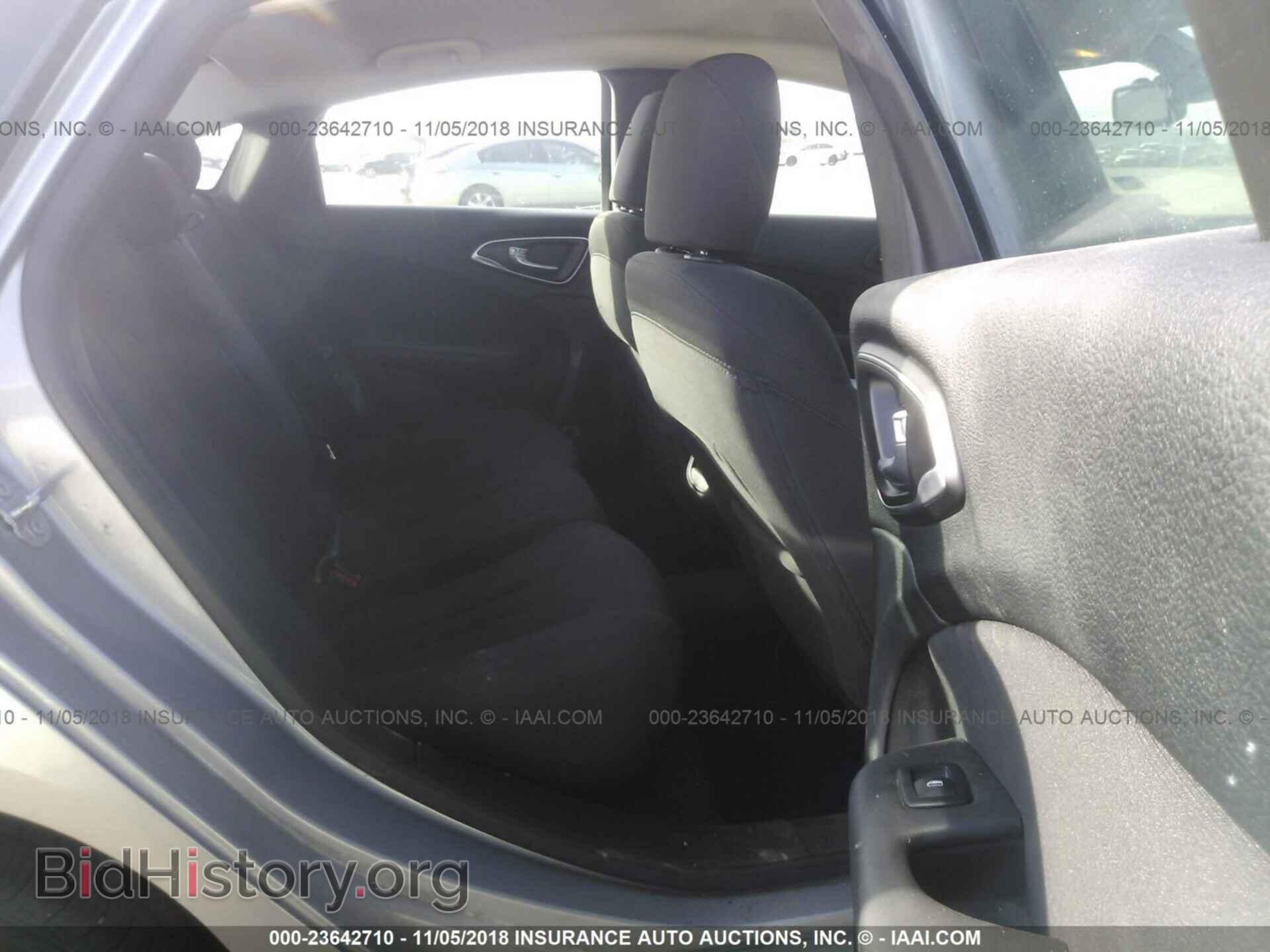 2015 CHRYSLER 200 - VIN: 1C3CCCAB9FN701920 - Photo 8