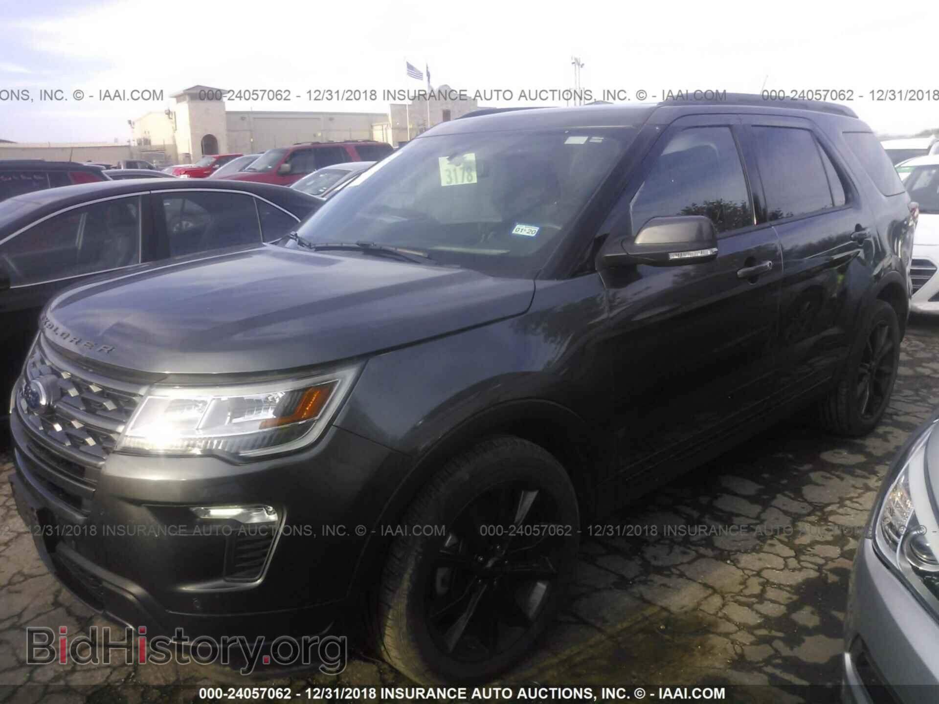 2018 FORD EXPLORER - VIN: 1FM5K7D8XJGA35402 - Photo 2