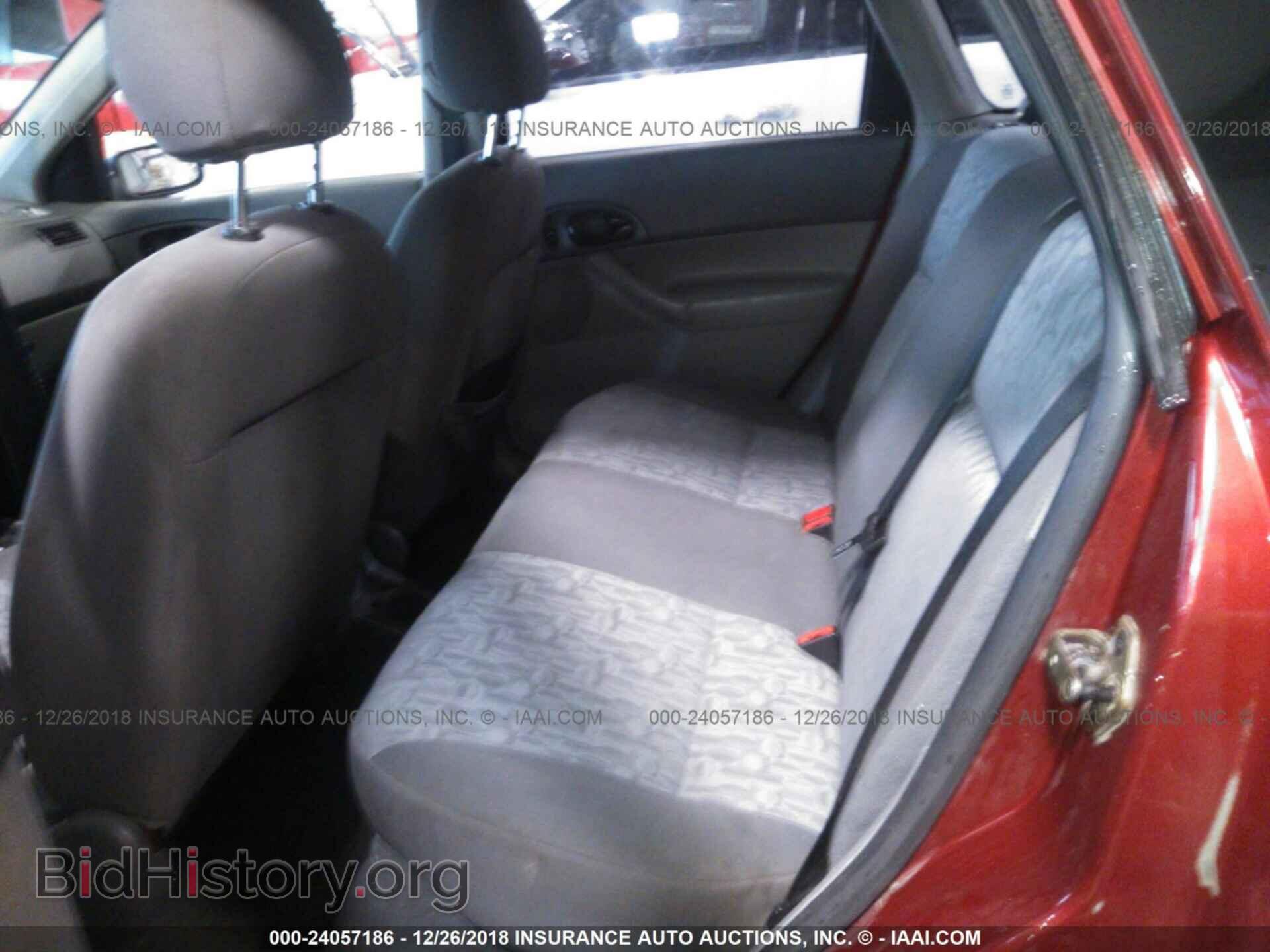 2005 FORD FOCUS - VIN: 1FAFP36N25W237352 - Фото 8