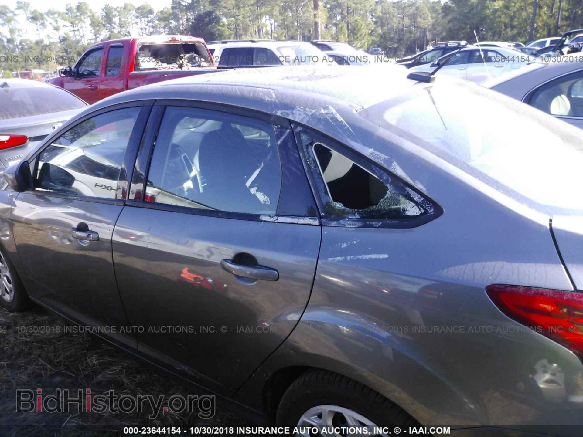 2012 FORD FOCUS - VIN: 1FAHP3F22CL404838 - Photo 6