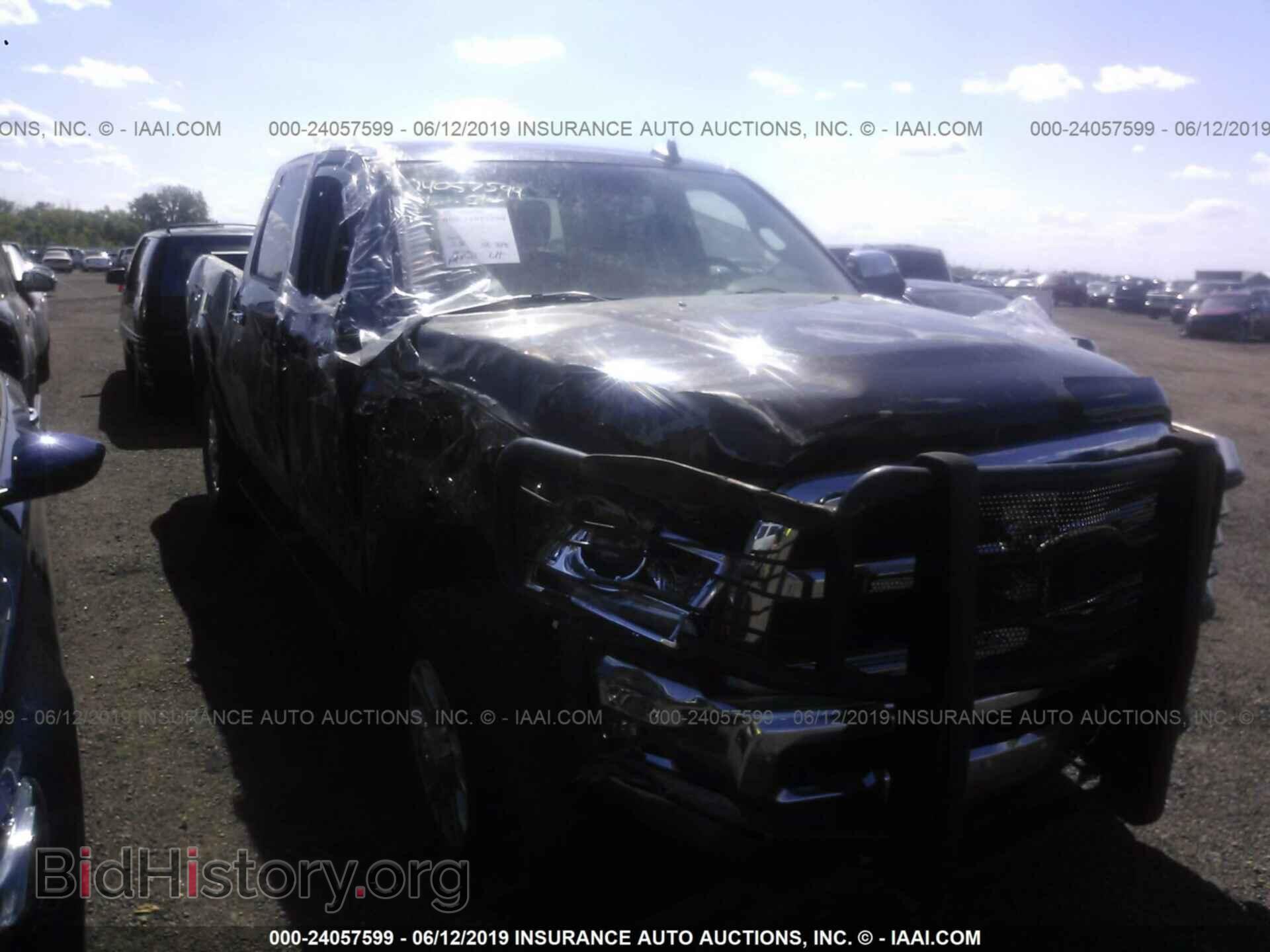Photo 3C6UR5FJ6EG263348 - RAM 2500 2014