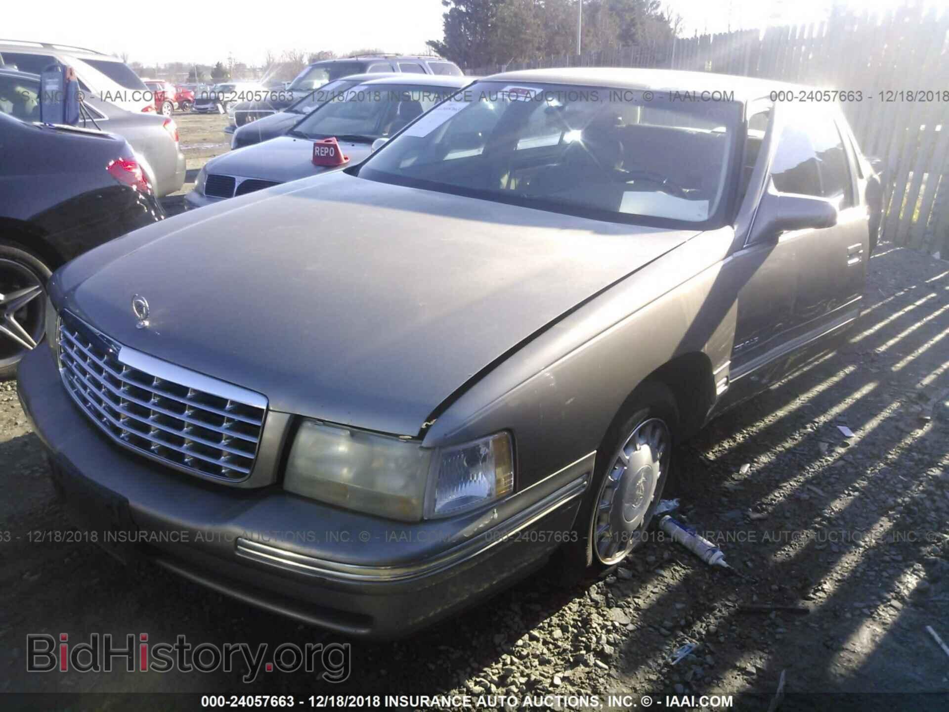 1999 CADILLAC DEVILLE - VIN: 1G6KD54Y2XU773701 - Фото 2