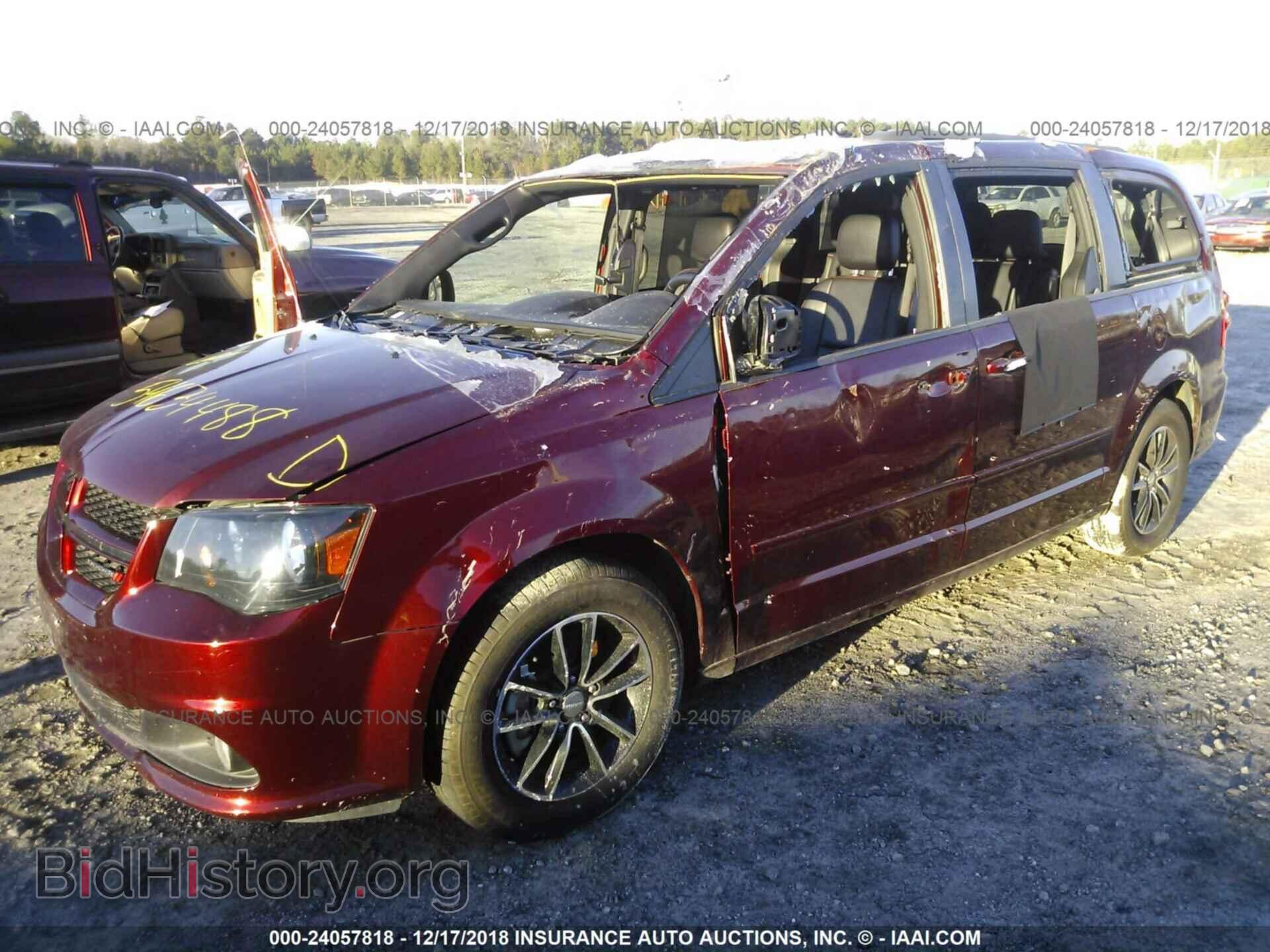 2017 Dodge Grand caravan - VIN: 2C4RDGEG2HR694301 - Фото 2