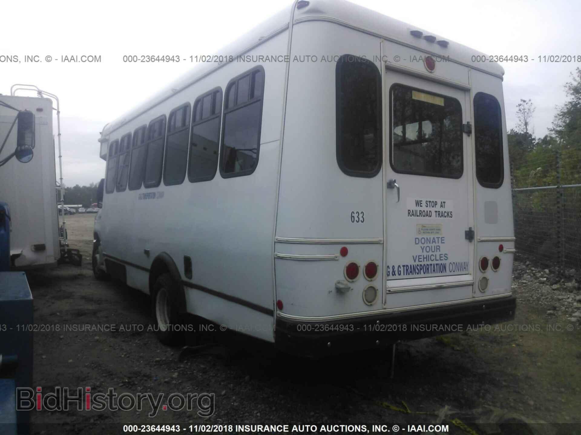 2011 FORD ECONOLINE - VIN: 1FDFE4FS0BDA22731 - Фото 3