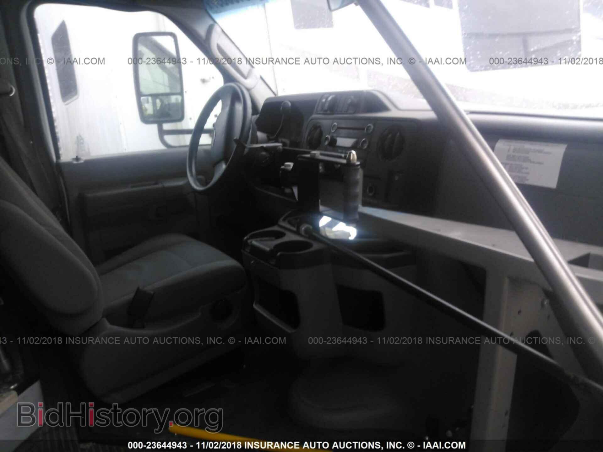 2011 FORD ECONOLINE - VIN: 1FDFE4FS0BDA22731 - Фото 5