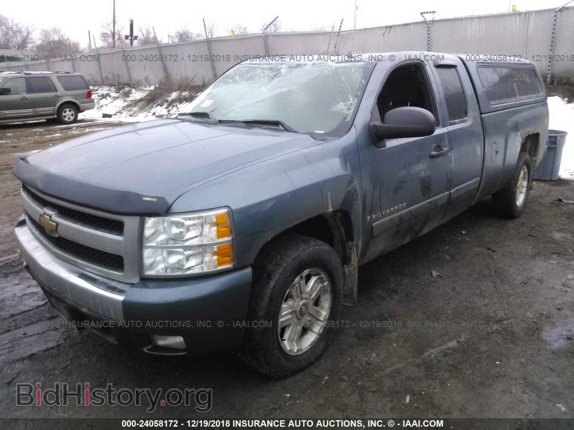 2008 CHEVROLET SILVERADO - VIN: 1GCEK19078E175594 - Фото 2